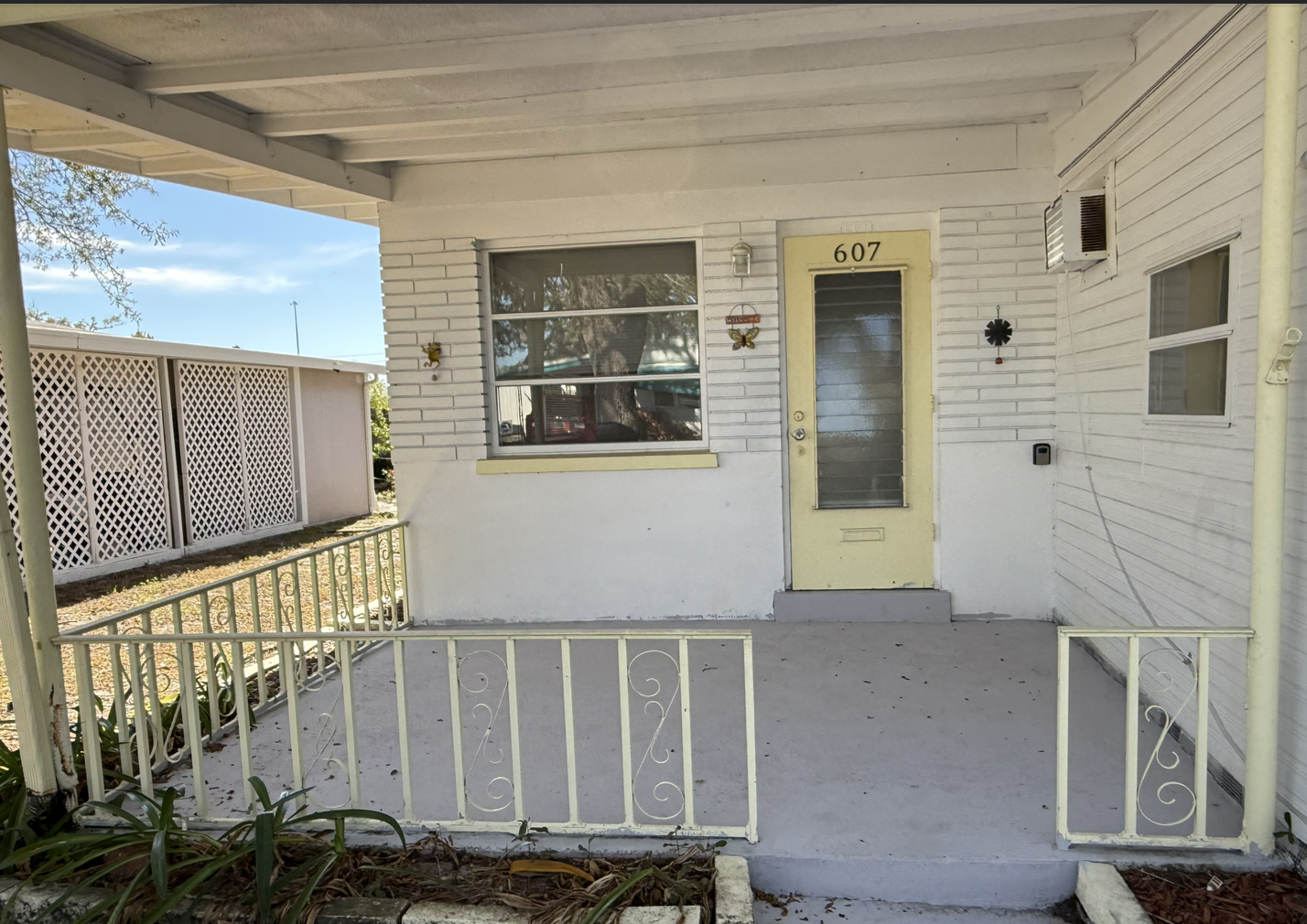 20000 US Hwy 19 N, Lot 607, Clearwater, Florida 33764, 2 Bedrooms Bedrooms, ,1 BathroomBathrooms,55-Plus Mobile Home,For Sale,US Hwy 19 N, Lot 607,4385