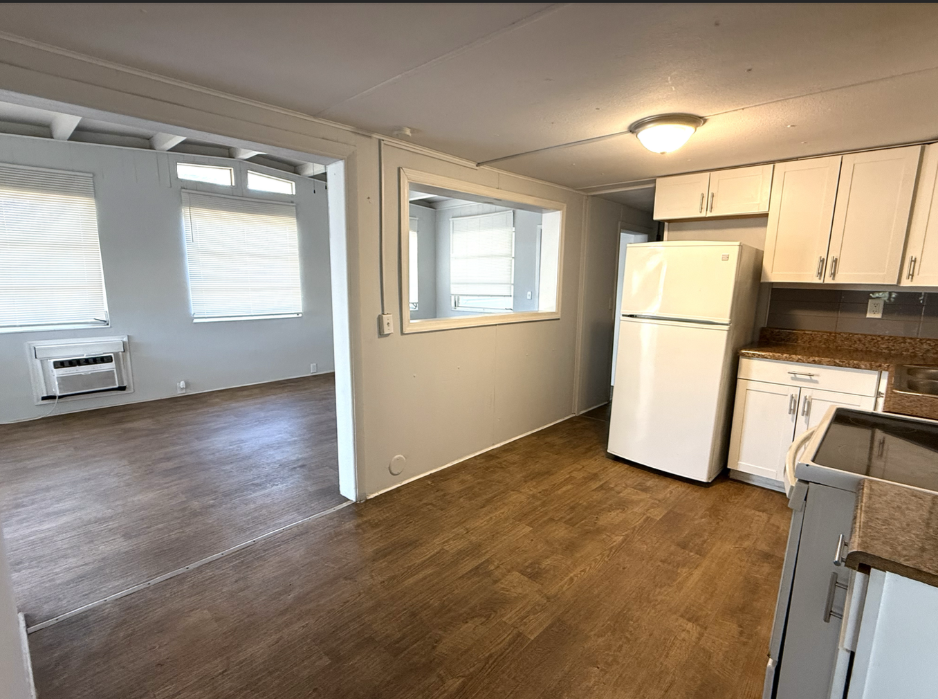 20000 US Hwy 19 N, Lot 607, Clearwater, Florida 33764, 2 Bedrooms Bedrooms, ,1 BathroomBathrooms,55-Plus Mobile Home,For Sale,US Hwy 19 N, Lot 607,4385