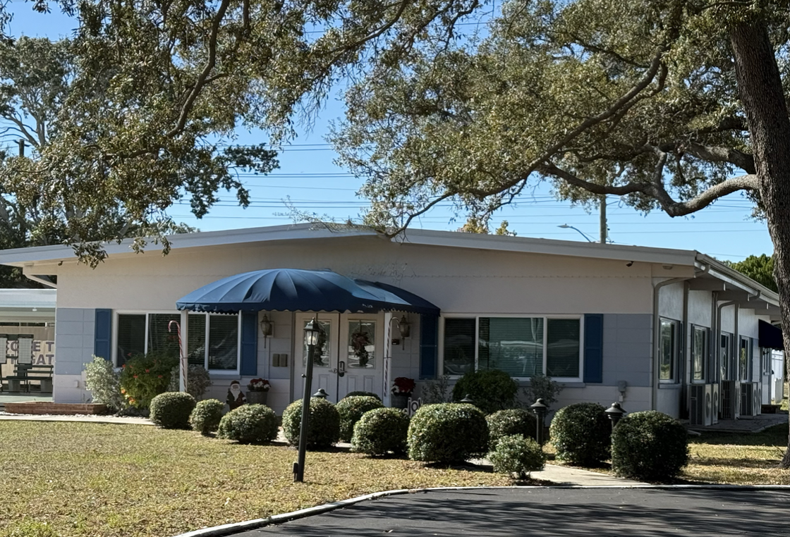 20000 US Hwy 19 N, Lot 607, Clearwater, Florida 33764, 2 Bedrooms Bedrooms, ,1 BathroomBathrooms,55-Plus Mobile Home,For Sale,US Hwy 19 N, Lot 607,4385