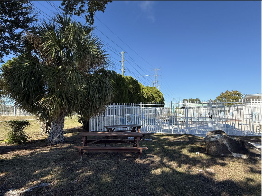 20000 US Hwy 19 N, Lot 607, Clearwater, Florida 33764, 2 Bedrooms Bedrooms, ,1 BathroomBathrooms,55-Plus Mobile Home,For Sale,US Hwy 19 N, Lot 607,4385