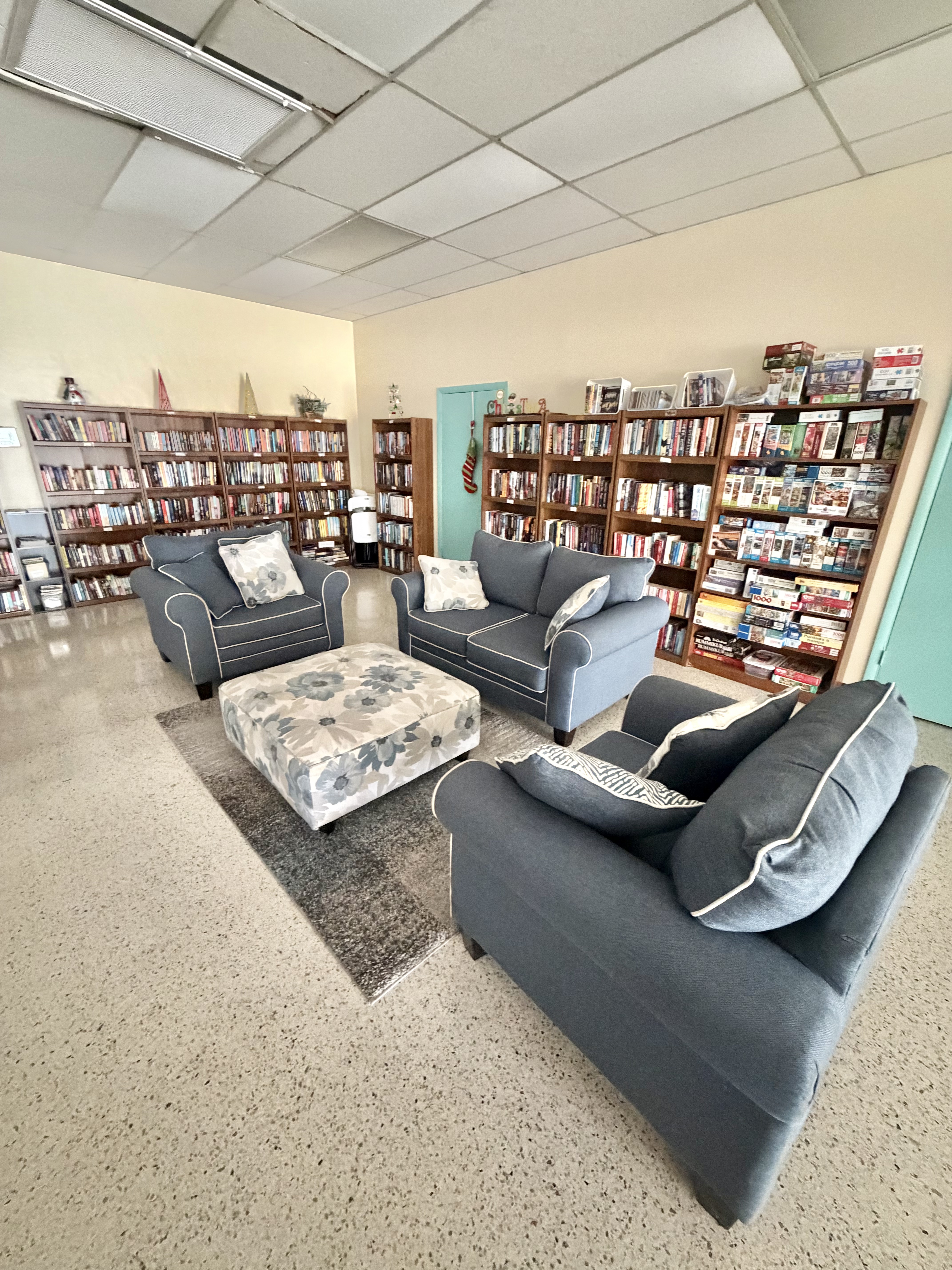 570 57th Ave W, Lot 250, Bradenton, Florida 34207, 2 Bedrooms Bedrooms, ,2 BathroomsBathrooms,55-Plus Mobile Home,For Sale,57th Ave W, Lot 250,4386