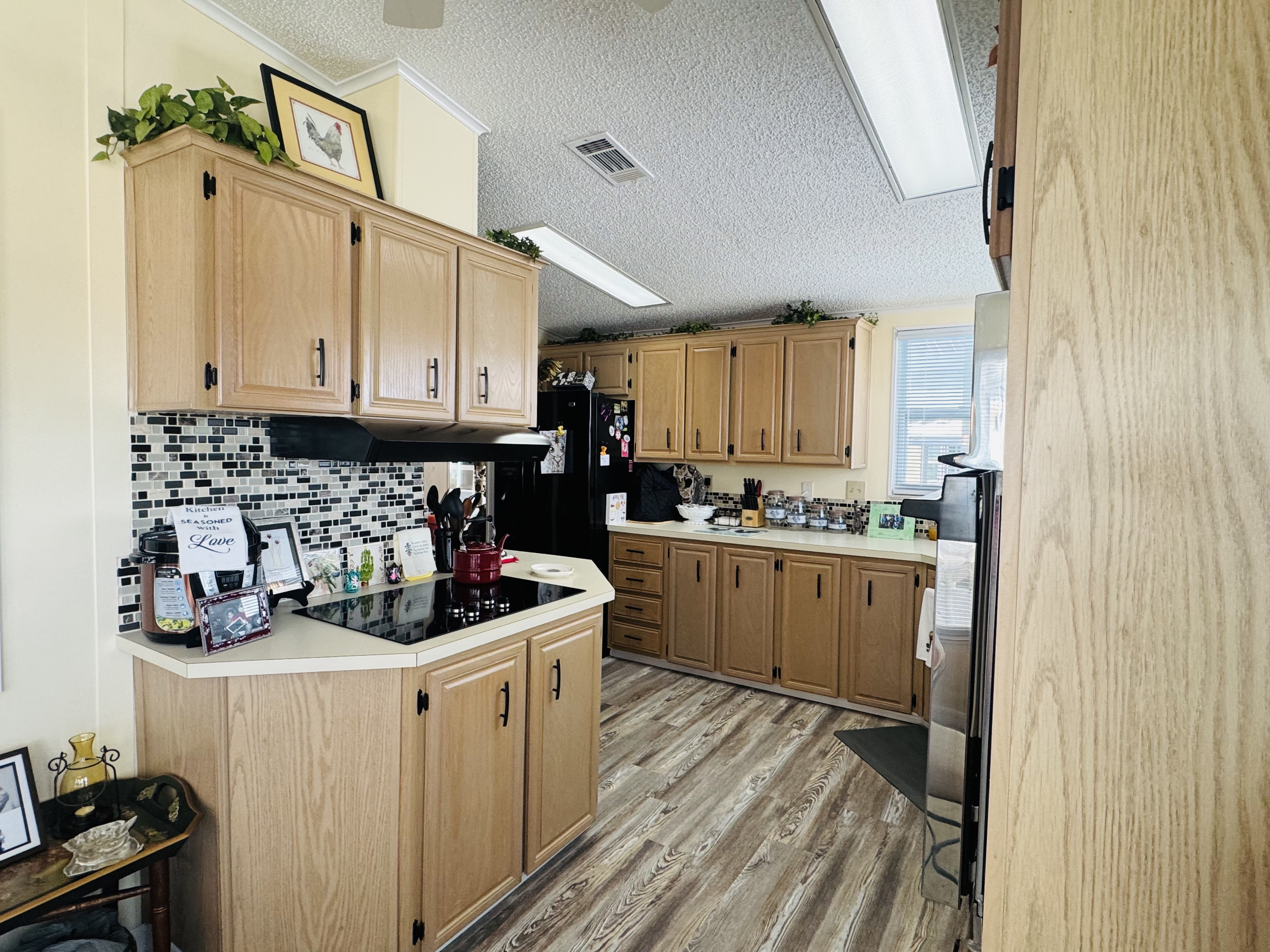 3716 Buena Vista Way South, Ellenton, Florida 34222, 2 Bedrooms Bedrooms, ,2 BathroomsBathrooms,55-Plus Mobile Home,For Sale,Buena Vista Way South,4387