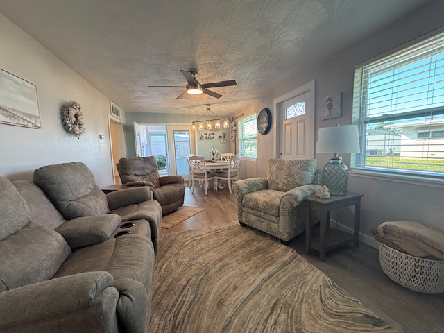 2419 Gulf to Bay Blvd, Lot 265, Clearwater, Florida 33765, 2 Bedrooms Bedrooms, ,1 BathroomBathrooms,55-Plus Mobile Home,For Sale,Gulf to Bay Blvd, Lot 265,4388