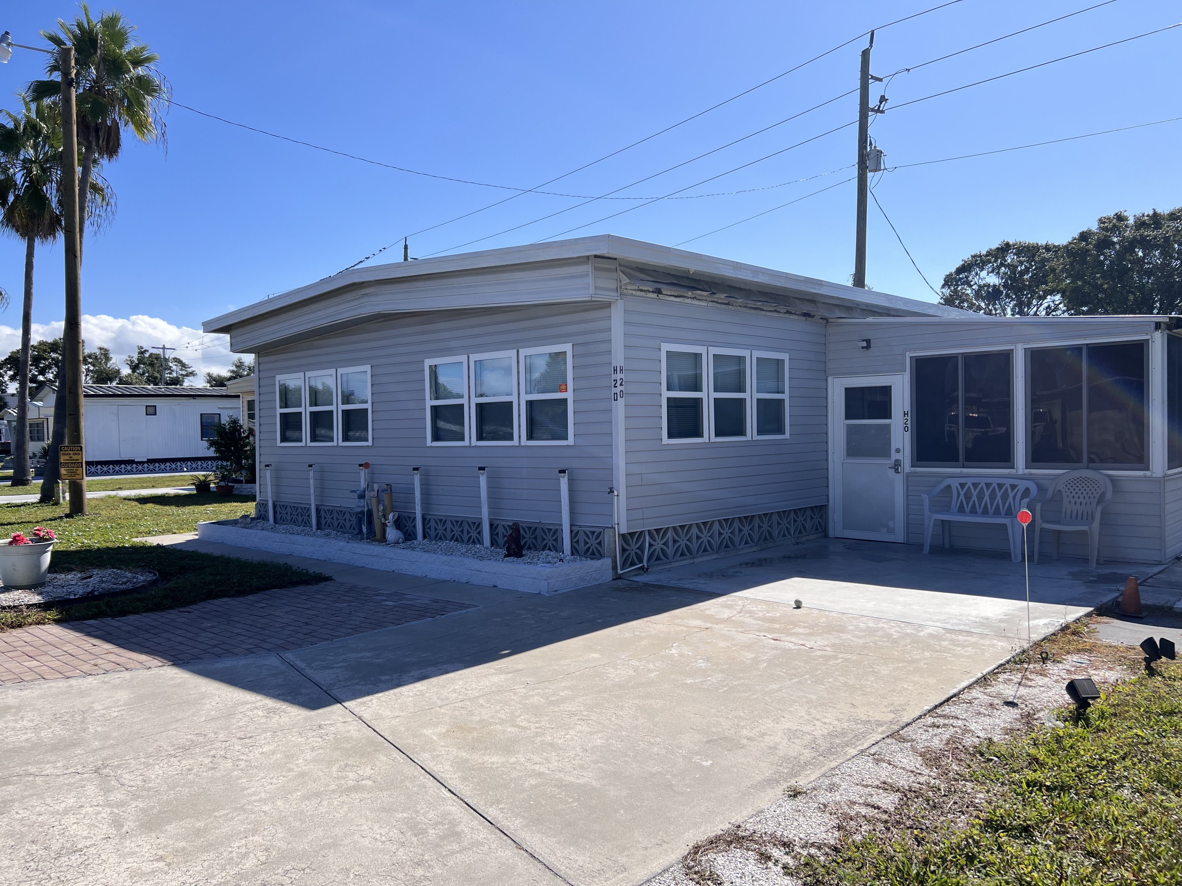 6515 15th St E, Lot H20, Sarasota, Florida 34243, 2 Bedrooms Bedrooms, ,2 BathroomsBathrooms,55-Plus Mobile Home,For Rent,15th St E, Lot H20,4392
