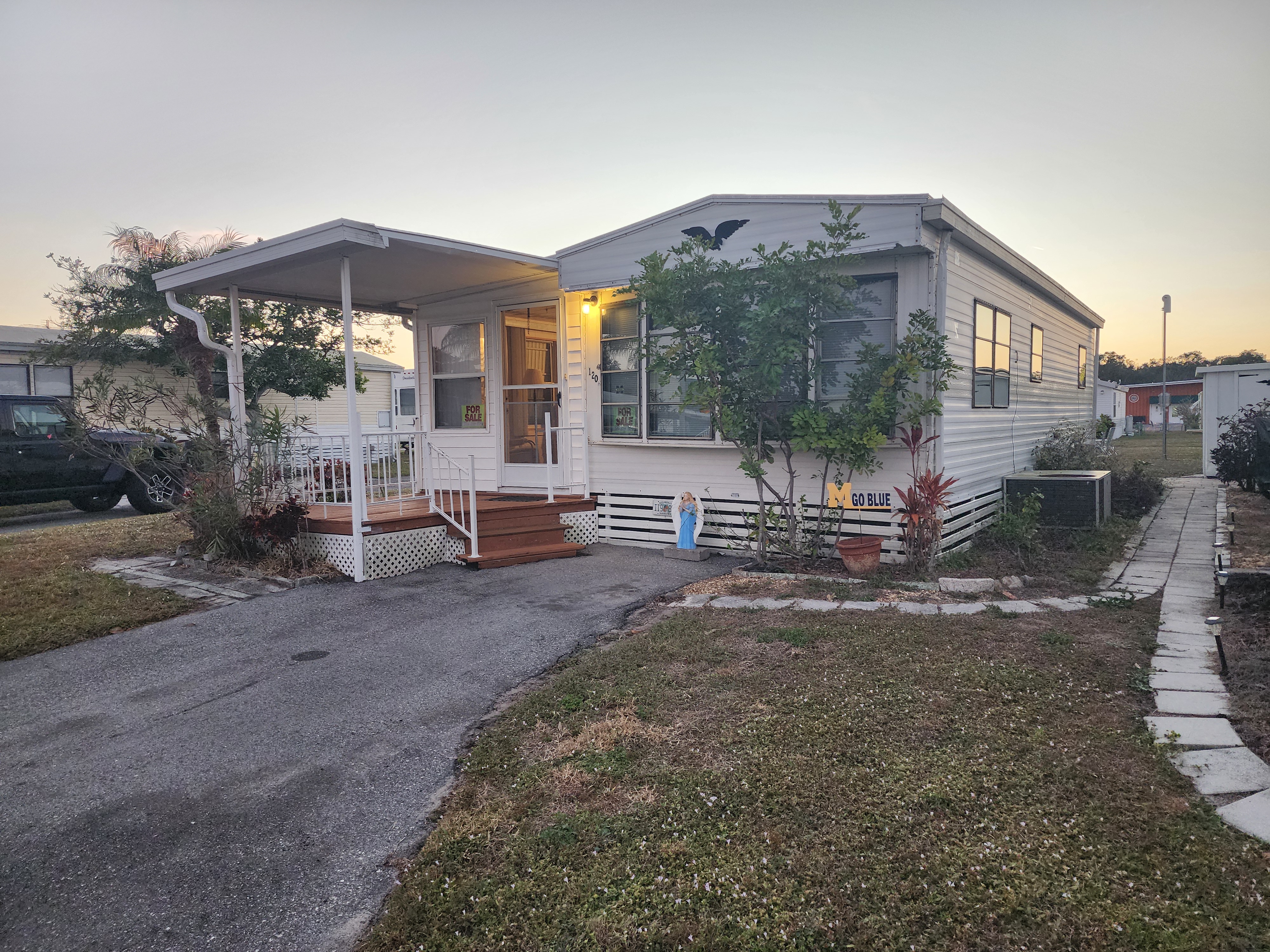 8615 Bayshore Rd, Lot 120, Palmetto, Florida 34221, 1 Bedroom Bedrooms, ,1 BathroomBathrooms,55-Plus Mobile Home,For Sale,Bayshore Rd, Lot 120,4404