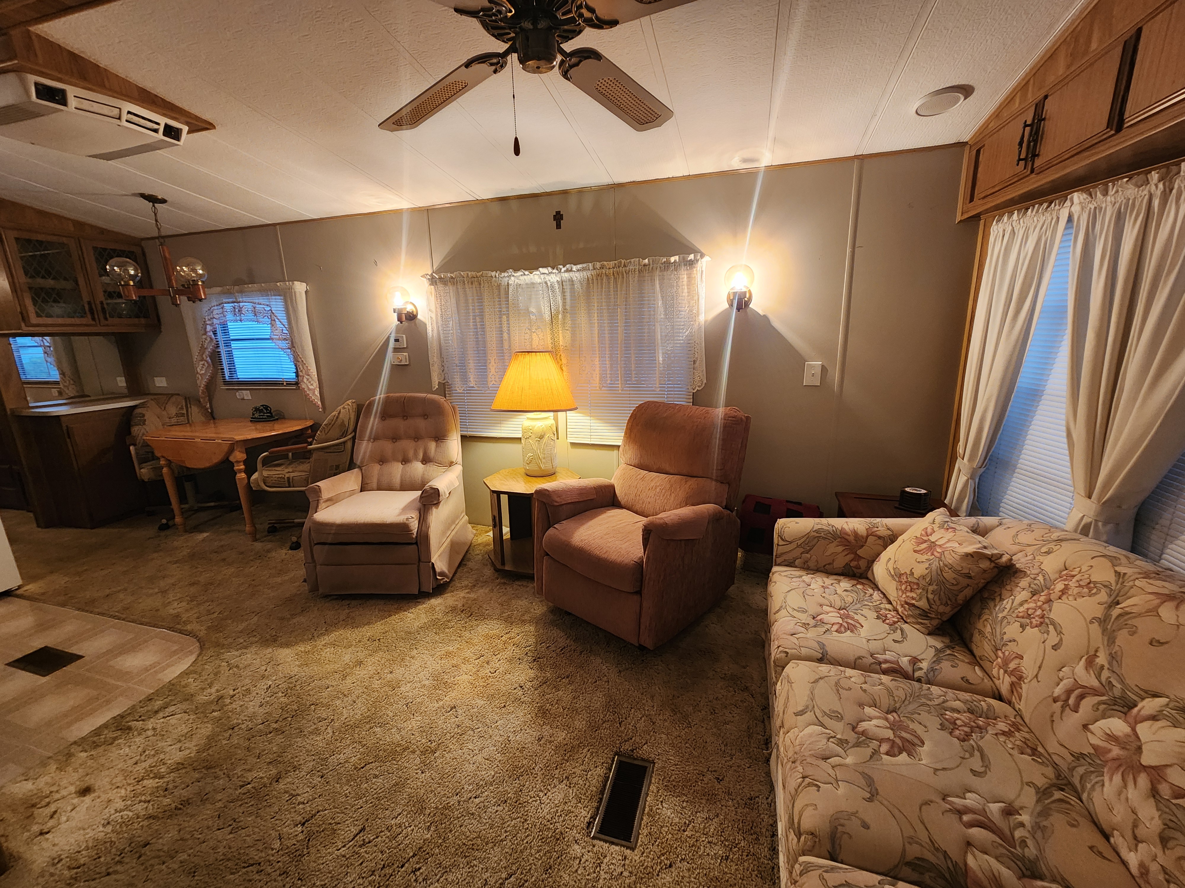 8615 Bayshore Rd, Lot 120, Palmetto, Florida 34221, 1 Bedroom Bedrooms, ,1 BathroomBathrooms,55-Plus Mobile Home,For Sale,Bayshore Rd, Lot 120,4404