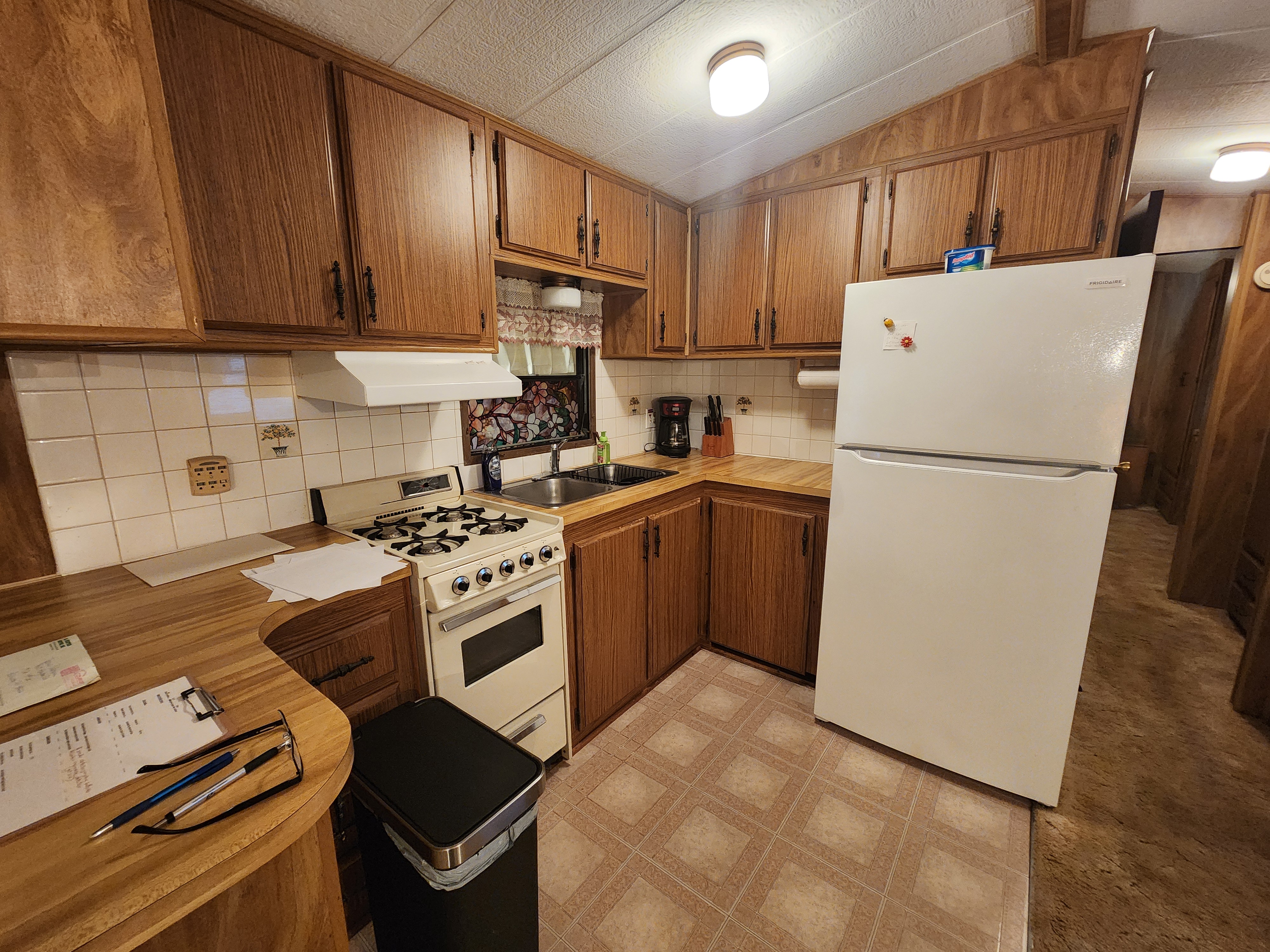 8615 Bayshore Rd, Lot 120, Palmetto, Florida 34221, 1 Bedroom Bedrooms, ,1 BathroomBathrooms,55-Plus Mobile Home,For Sale,Bayshore Rd, Lot 120,4404