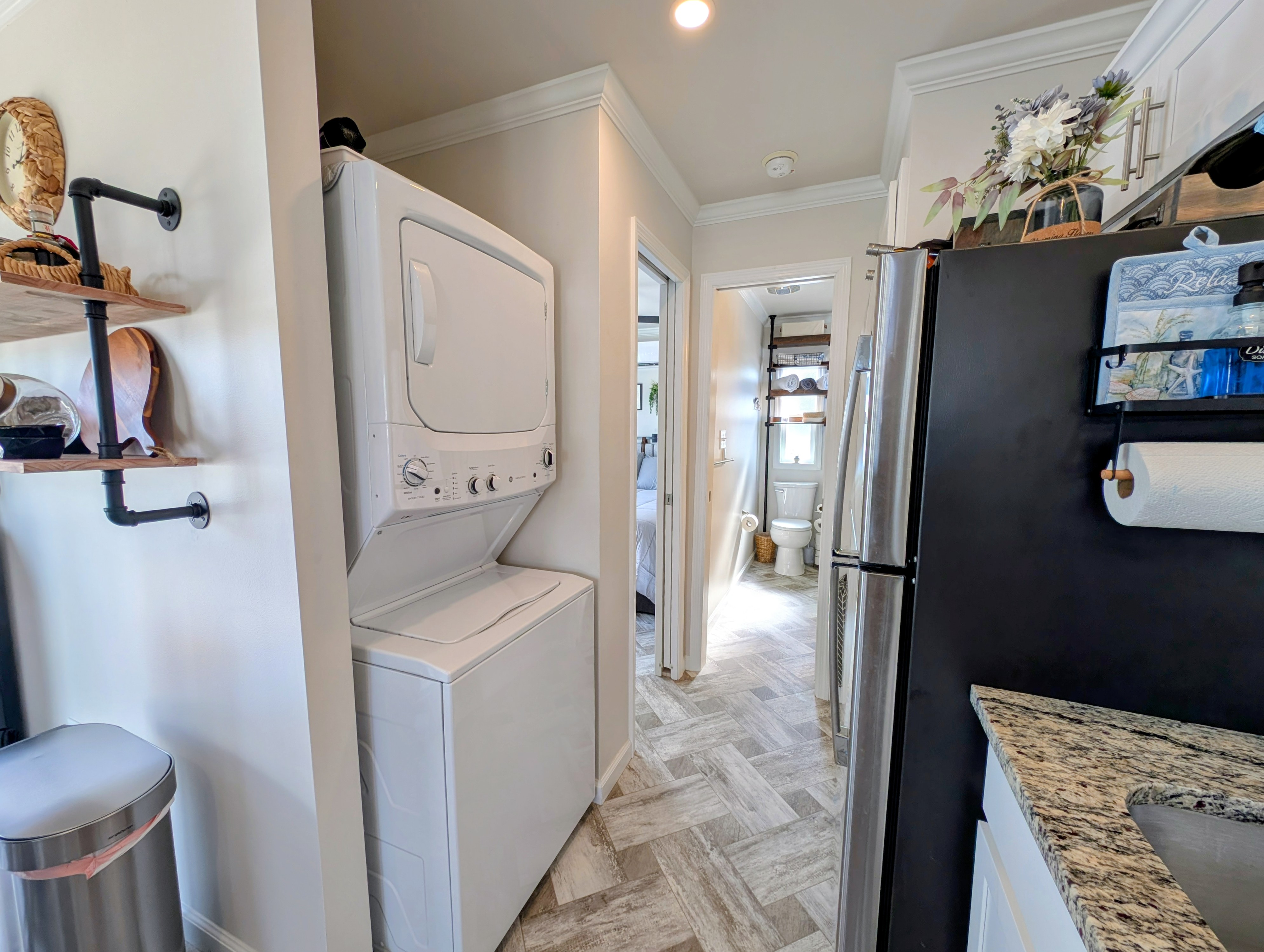 2206 Chaney Dr, Lot 551, Ruskin, Florida 33570, 1 Bedroom Bedrooms, ,1 BathroomBathrooms,55-Plus Mobile Home,For Sale,Chaney Dr, Lot 551,4406