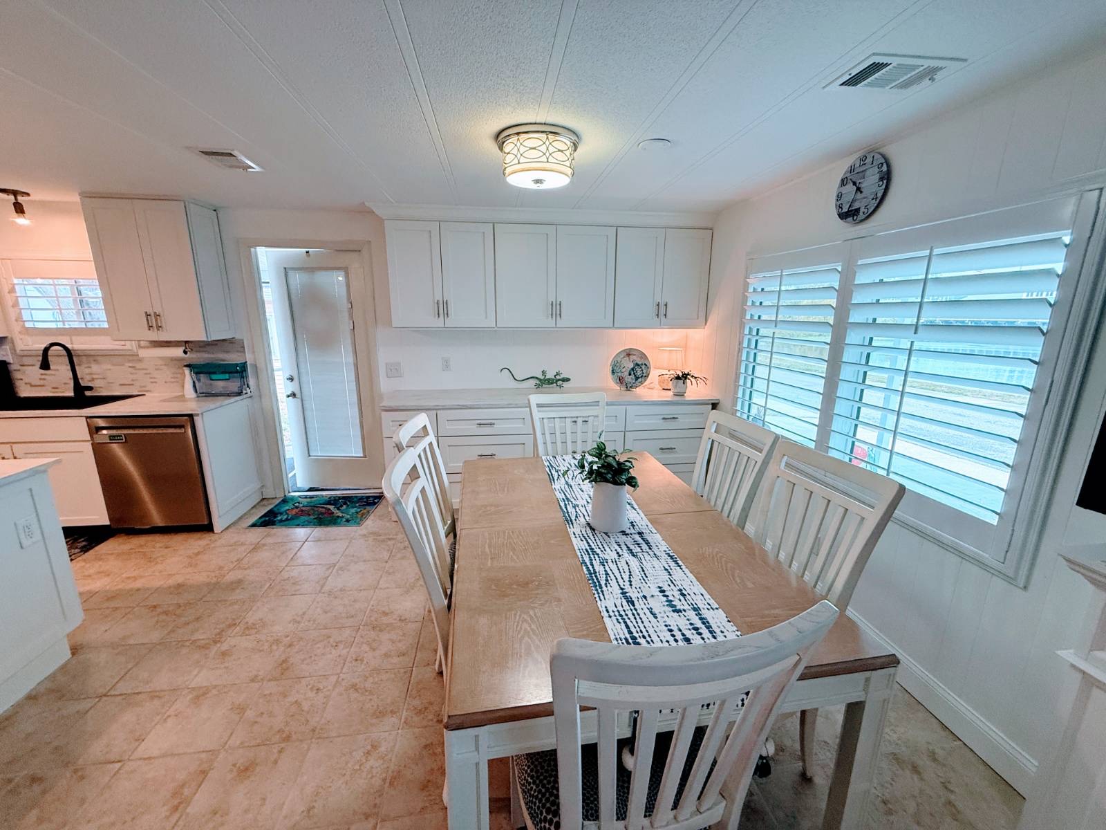 499 Red Wing Circle, Largo, Florida 33770, 2 Bedrooms Bedrooms, ,2 BathroomsBathrooms,All - Age Mobile Home,For Sale,Red Wing Circle,4413