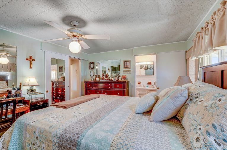 3901 Bahia Vista St, Lot 803, Sarasota, Florida 34242, 2 Bedrooms Bedrooms, ,2 BathroomsBathrooms,55-Plus Mobile Home,For Sale,Bahia Vista St, Lot 803,4415