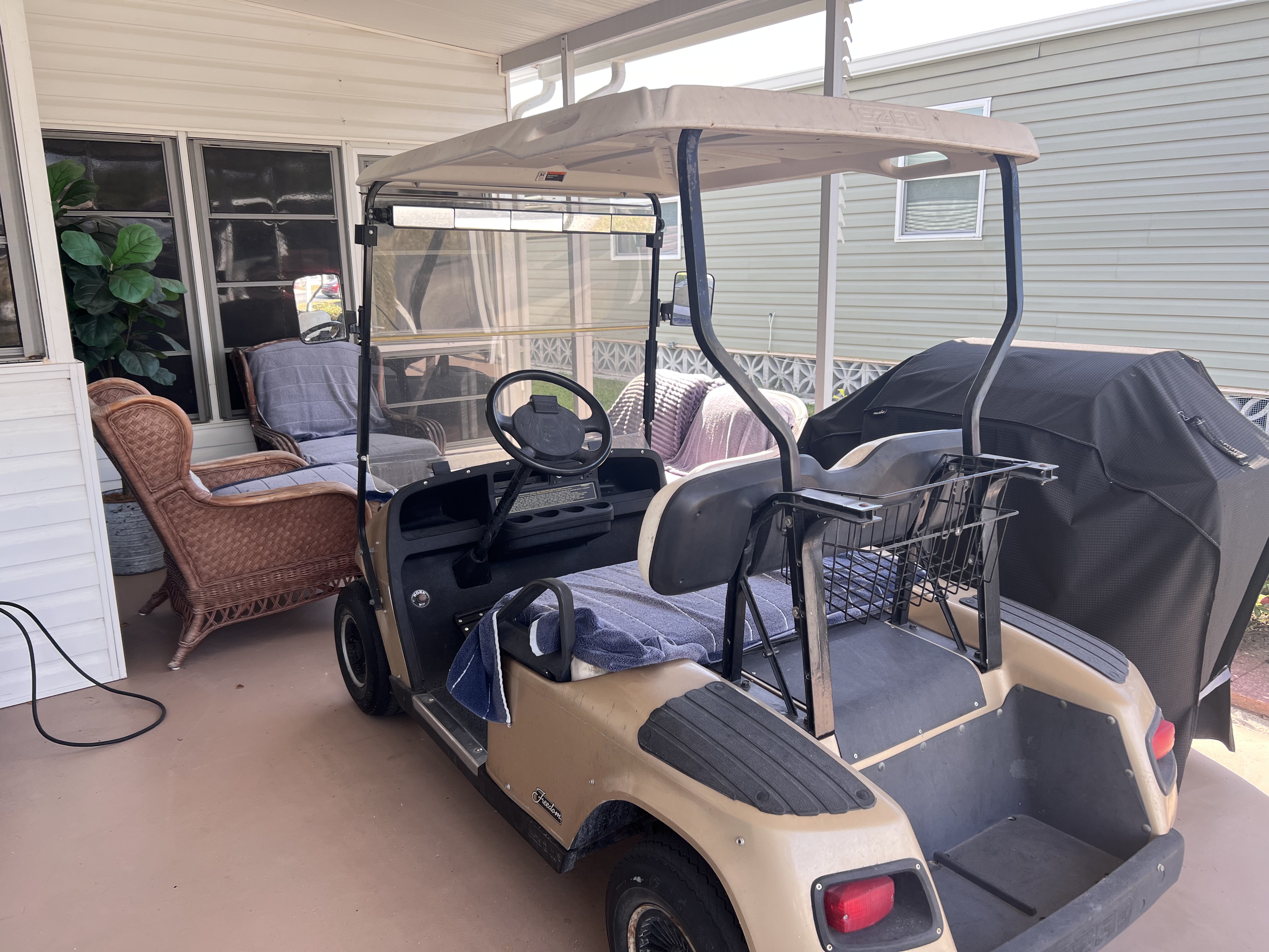 237 San Carlos St, Nokomis, Florida 34275, 2 Bedrooms Bedrooms, ,2 BathroomsBathrooms,55-Plus Mobile Home,For Sale,San Carlos St,4416