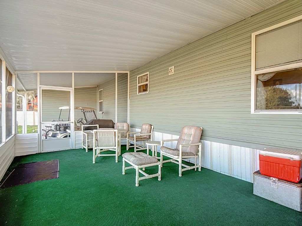 1201 Arizona Ave, Frostproof, Florida 33843, 3 Bedrooms Bedrooms, ,2 BathroomsBathrooms,55-Plus Mobile Home,For Sale,Arizona Ave,4420