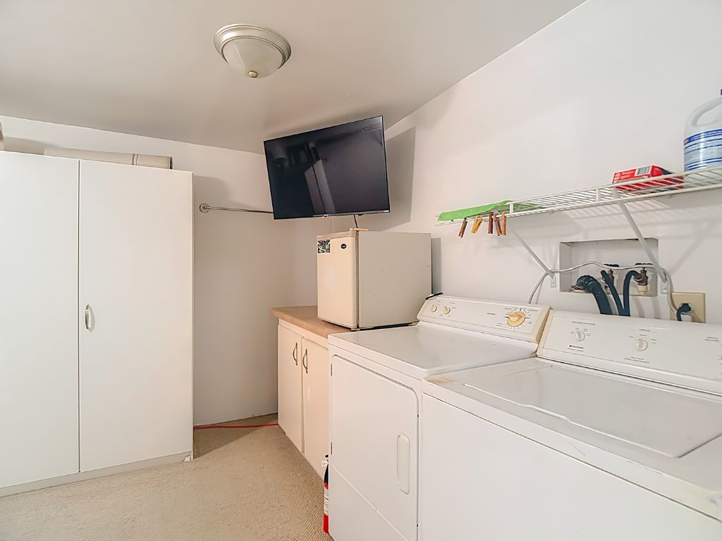 1201 Arizona Ave, Frostproof, Florida 33843, 3 Bedrooms Bedrooms, ,2 BathroomsBathrooms,55-Plus Mobile Home,For Sale,Arizona Ave,4420