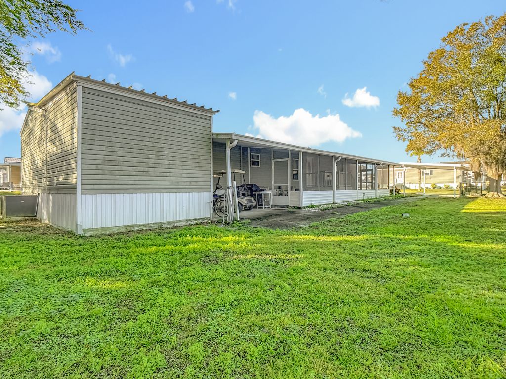 1201 Arizona Ave, Frostproof, Florida 33843, 3 Bedrooms Bedrooms, ,2 BathroomsBathrooms,55-Plus Mobile Home,For Sale,Arizona Ave,4420