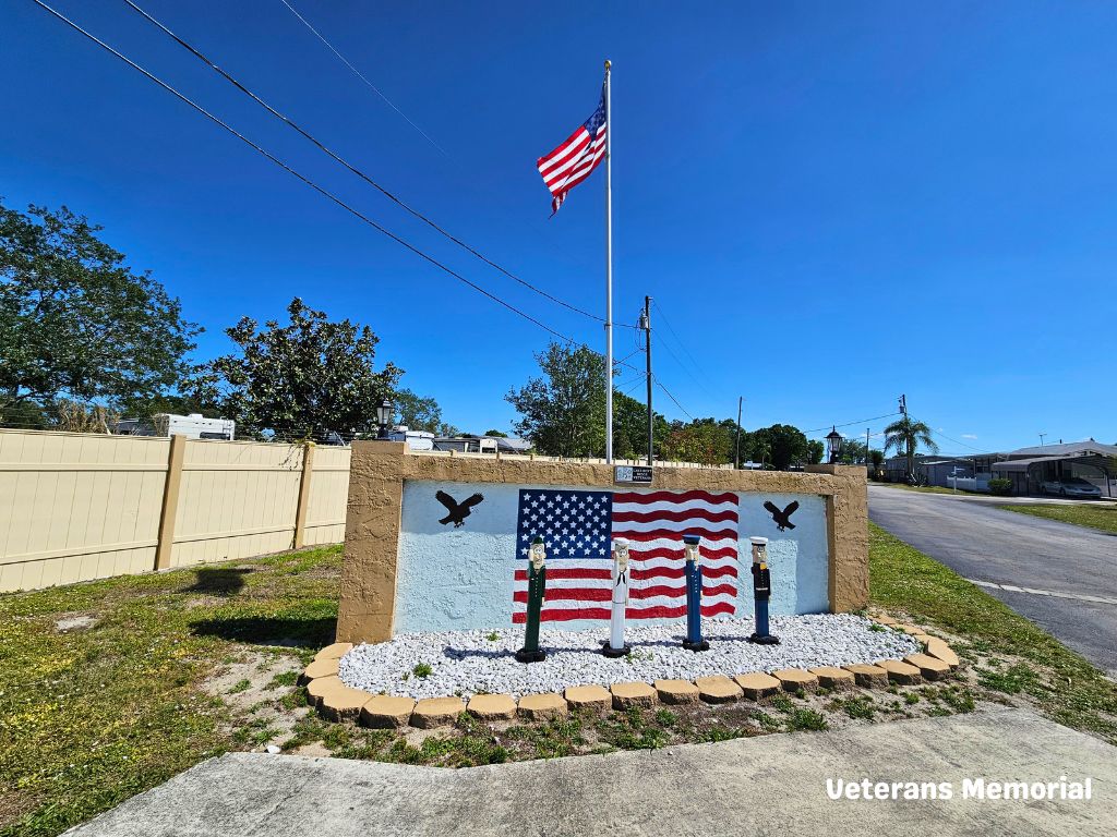 1201 Arizona Ave, Frostproof, Florida 33843, 3 Bedrooms Bedrooms, ,2 BathroomsBathrooms,55-Plus Mobile Home,For Sale,Arizona Ave,4420