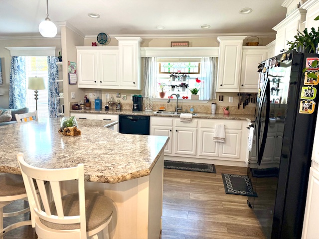 601 Starkey Rd, Lot 29, Largo, Florida 33771, 3 Bedrooms Bedrooms, ,2 BathroomsBathrooms,55-Plus Mobile Home,For Sale,Starkey Rd, Lot 29,4425