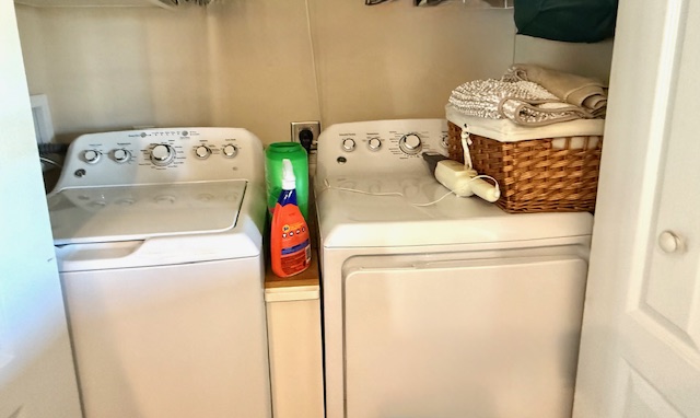 601 Starkey Rd, Lot 29, Largo, Florida 33771, 3 Bedrooms Bedrooms, ,2 BathroomsBathrooms,55-Plus Mobile Home,For Sale,Starkey Rd, Lot 29,4425