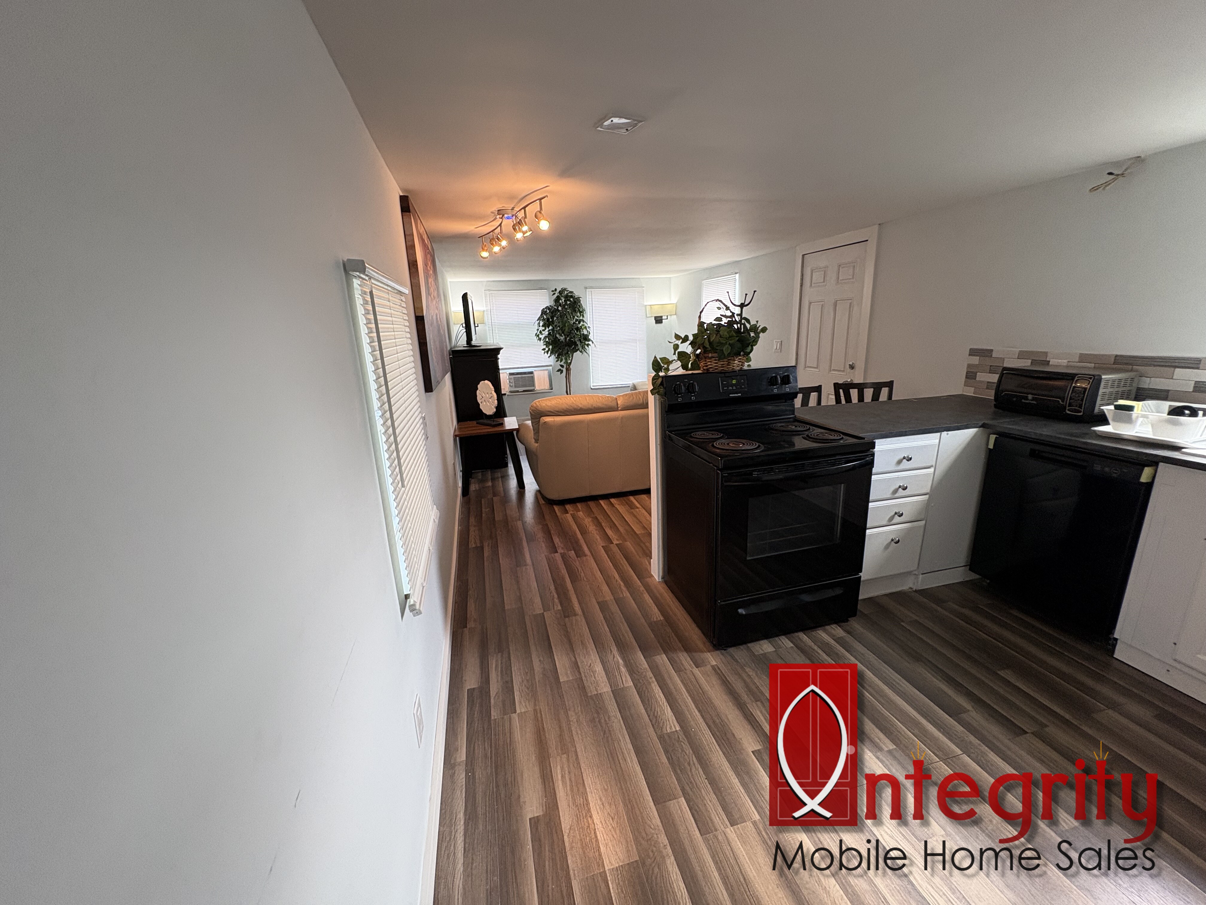 1300 Hand Ave, Lot F16, Ormond Beach, Florida 32174, 2 Bedrooms Bedrooms, ,1 BathroomBathrooms,All - Age Mobile Home,For Sale,Hand Ave, Lot F16,4431