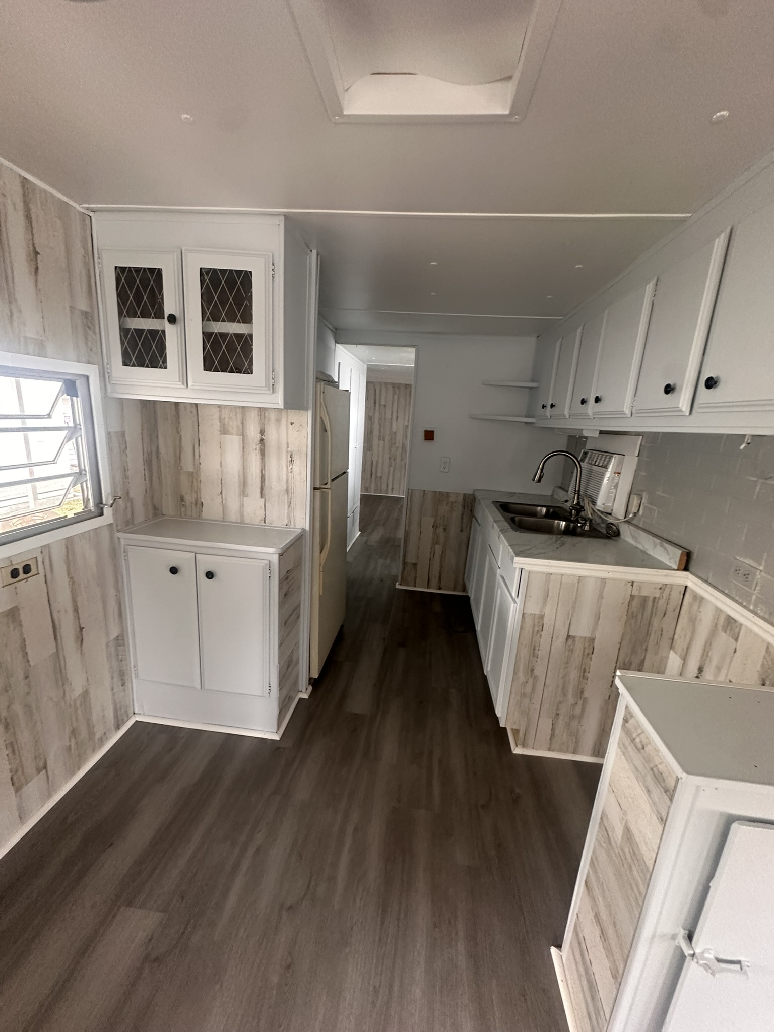 8225 Arevee Dr, Lot 524, New Port Richey, Florida 34653, 1 Bedroom Bedrooms, ,1 BathroomBathrooms,55-Plus Mobile Home,For Sale,Arevee Dr, Lot 524,4437