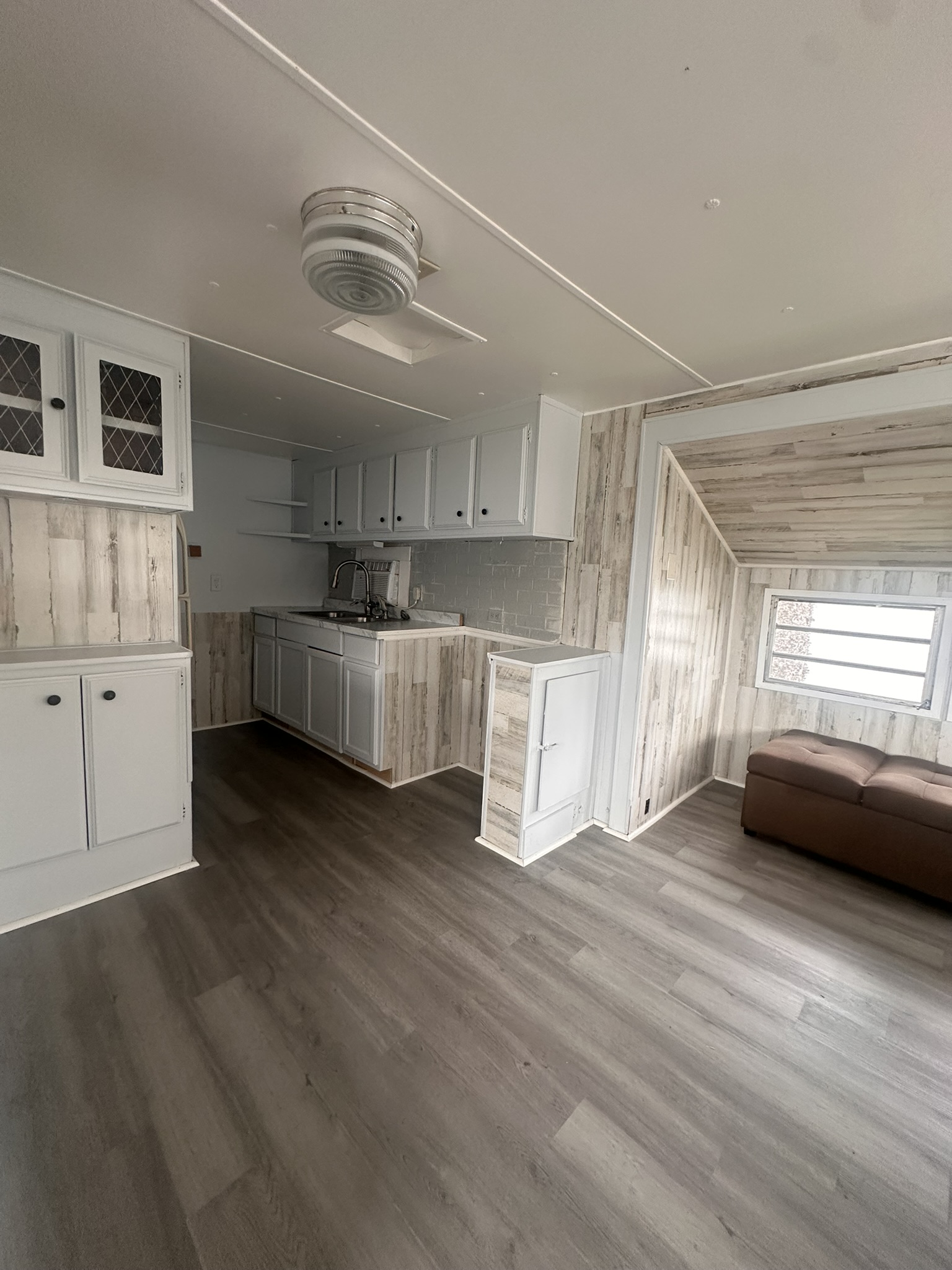 8225 Arevee Dr, Lot 524, New Port Richey, Florida 34653, 1 Bedroom Bedrooms, ,1 BathroomBathrooms,55-Plus Mobile Home,For Sale,Arevee Dr, Lot 524,4437