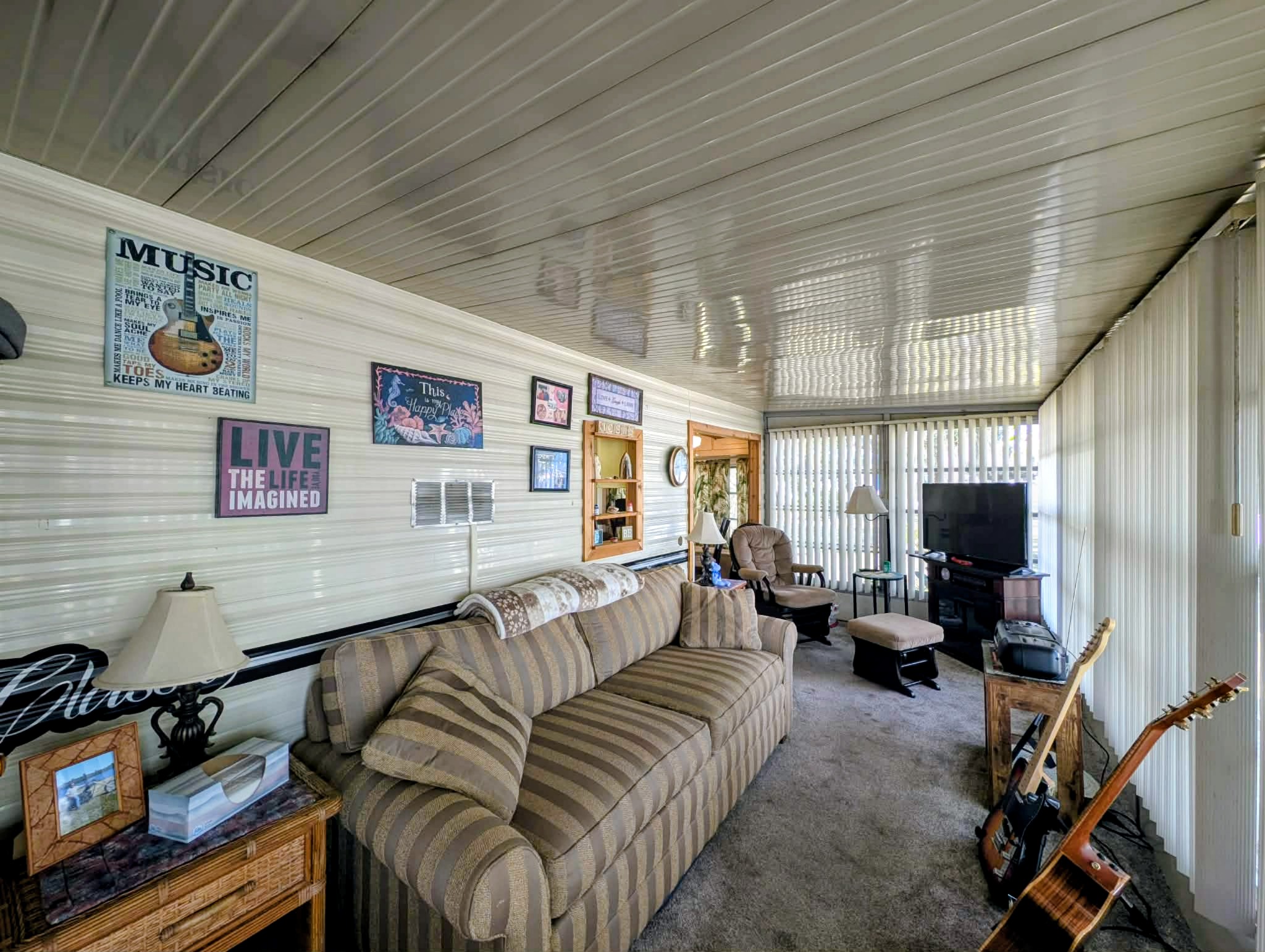 2206 Chaney Dr, Lot 216, Ruskin, Florida 33570, 1 Bedroom Bedrooms, ,1 BathroomBathrooms,55-Plus Mobile Home,For Sale,Chaney Dr, Lot 216,4438