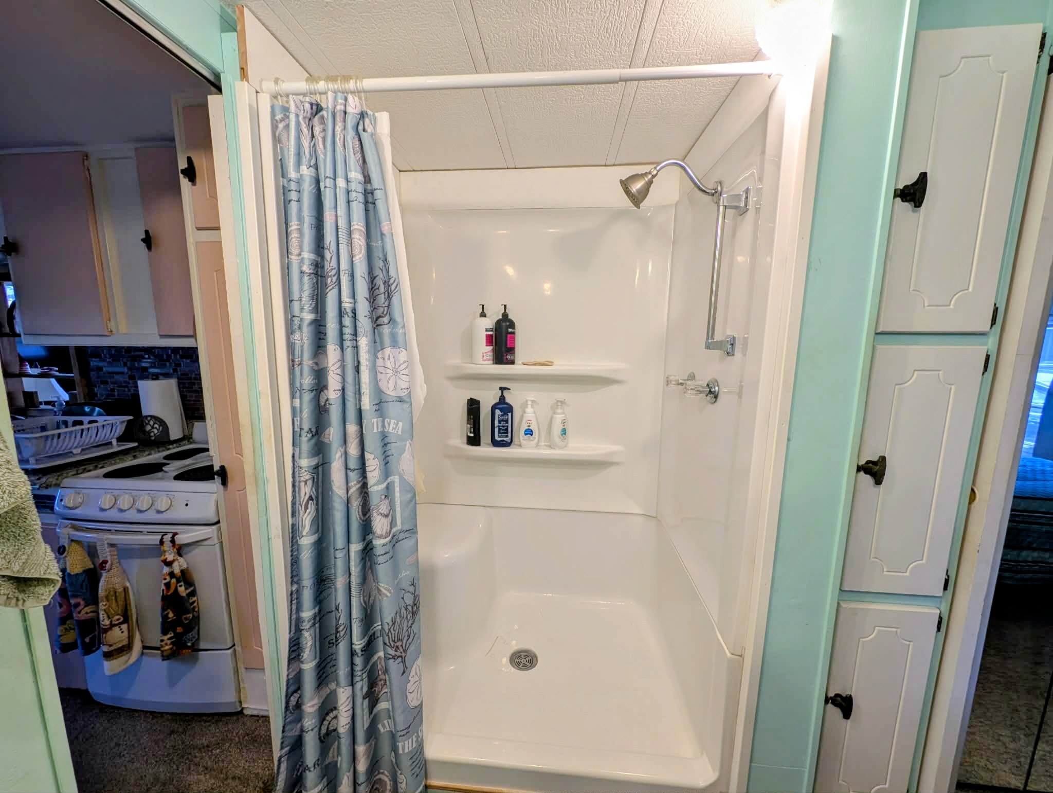 2206 Chaney Dr, Lot 216, Ruskin, Florida 33570, 1 Bedroom Bedrooms, ,1 BathroomBathrooms,55-Plus Mobile Home,For Sale,Chaney Dr, Lot 216,4438