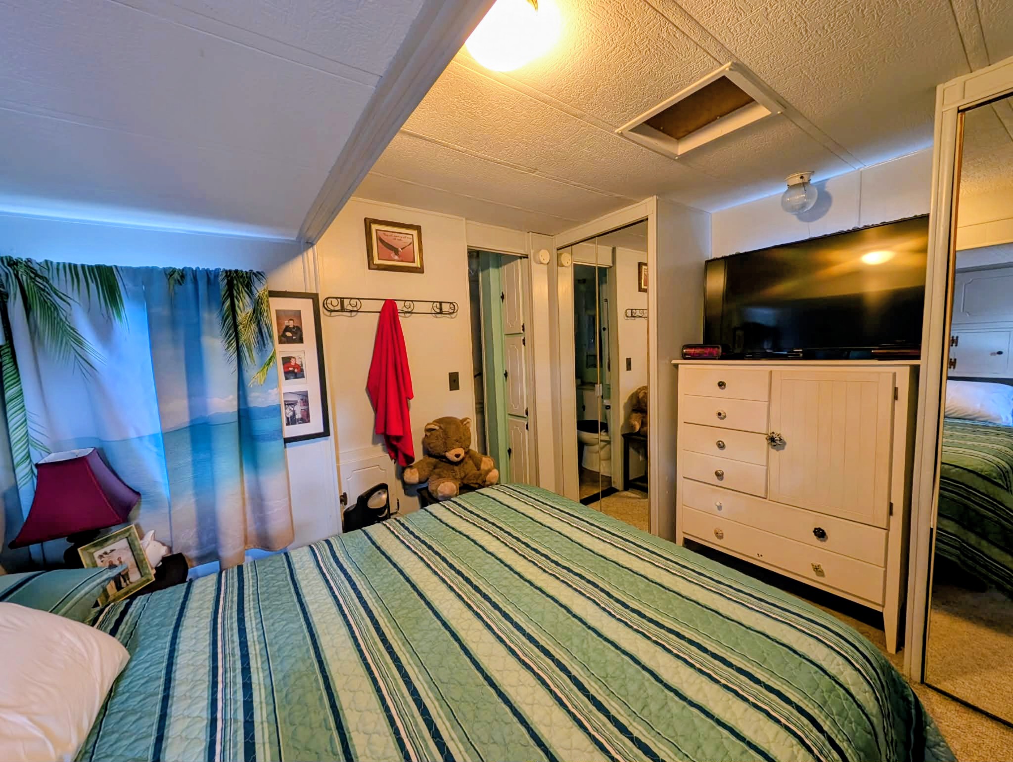 2206 Chaney Dr, Lot 216, Ruskin, Florida 33570, 1 Bedroom Bedrooms, ,1 BathroomBathrooms,55-Plus Mobile Home,For Sale,Chaney Dr, Lot 216,4438