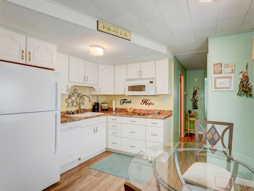 508 44th Avenue E, Lot L3, Bradenton, Florida 34203, 2 Bedrooms Bedrooms, ,2 BathroomsBathrooms,55-Plus Mobile Home,For Sale,44th Avenue E, Lot L3,4439