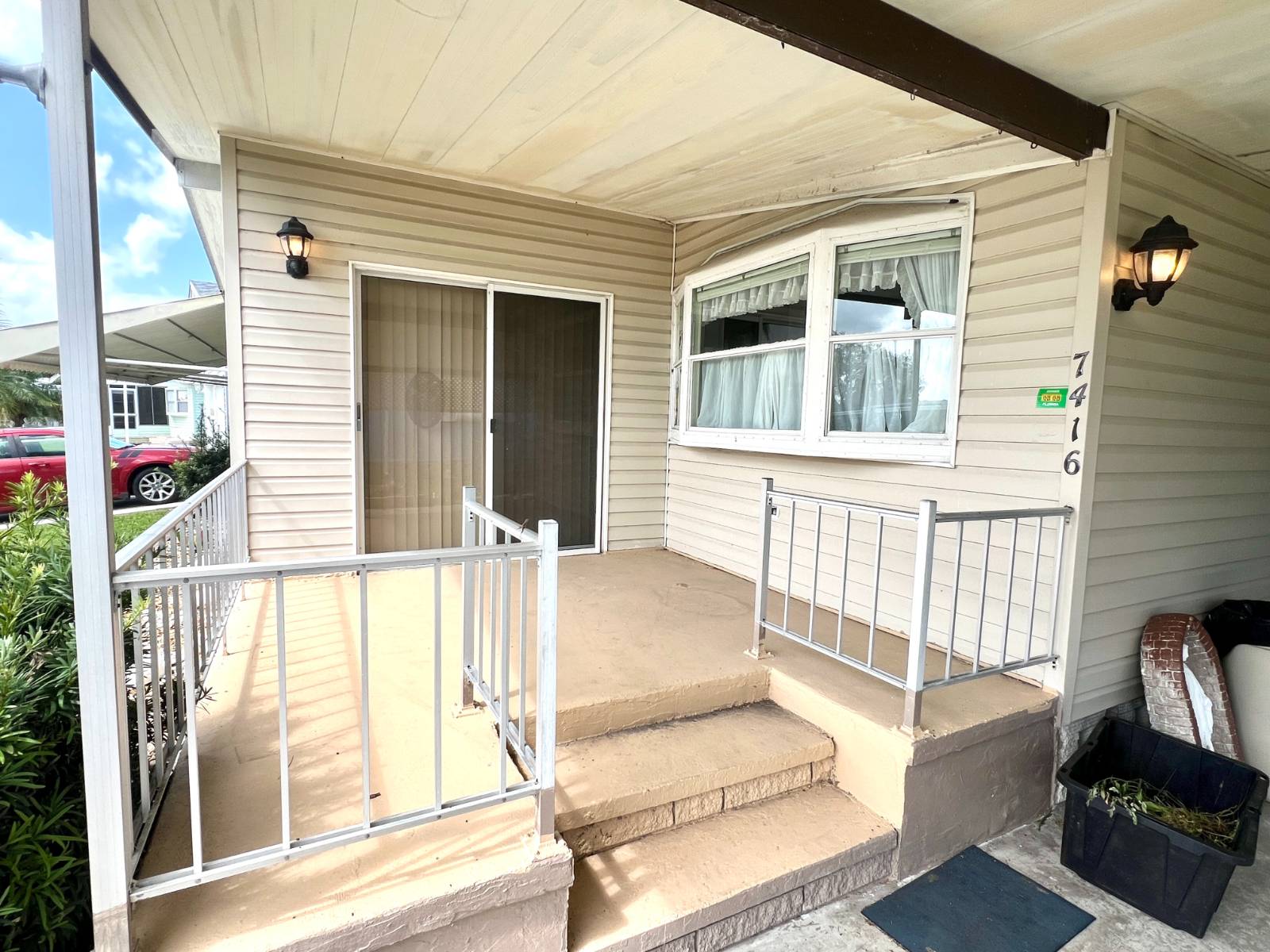 7416 Queens Way, Ellenton, Florida 34222, 2 Bedrooms Bedrooms, ,2 BathroomsBathrooms,55-Plus Mobile Home,For Sale,Queens Way,4445