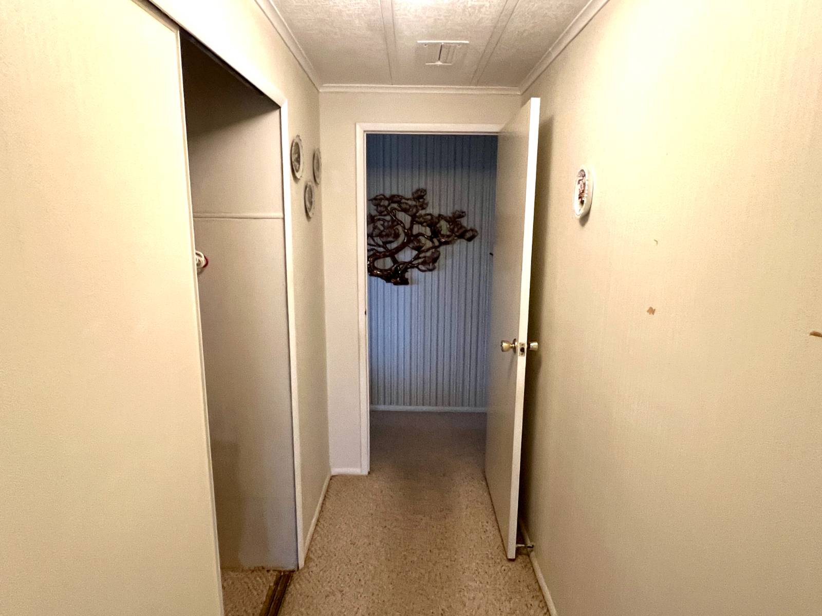 7416 Queens Way, Ellenton, Florida 34222, 2 Bedrooms Bedrooms, ,2 BathroomsBathrooms,55-Plus Mobile Home,For Sale,Queens Way,4445