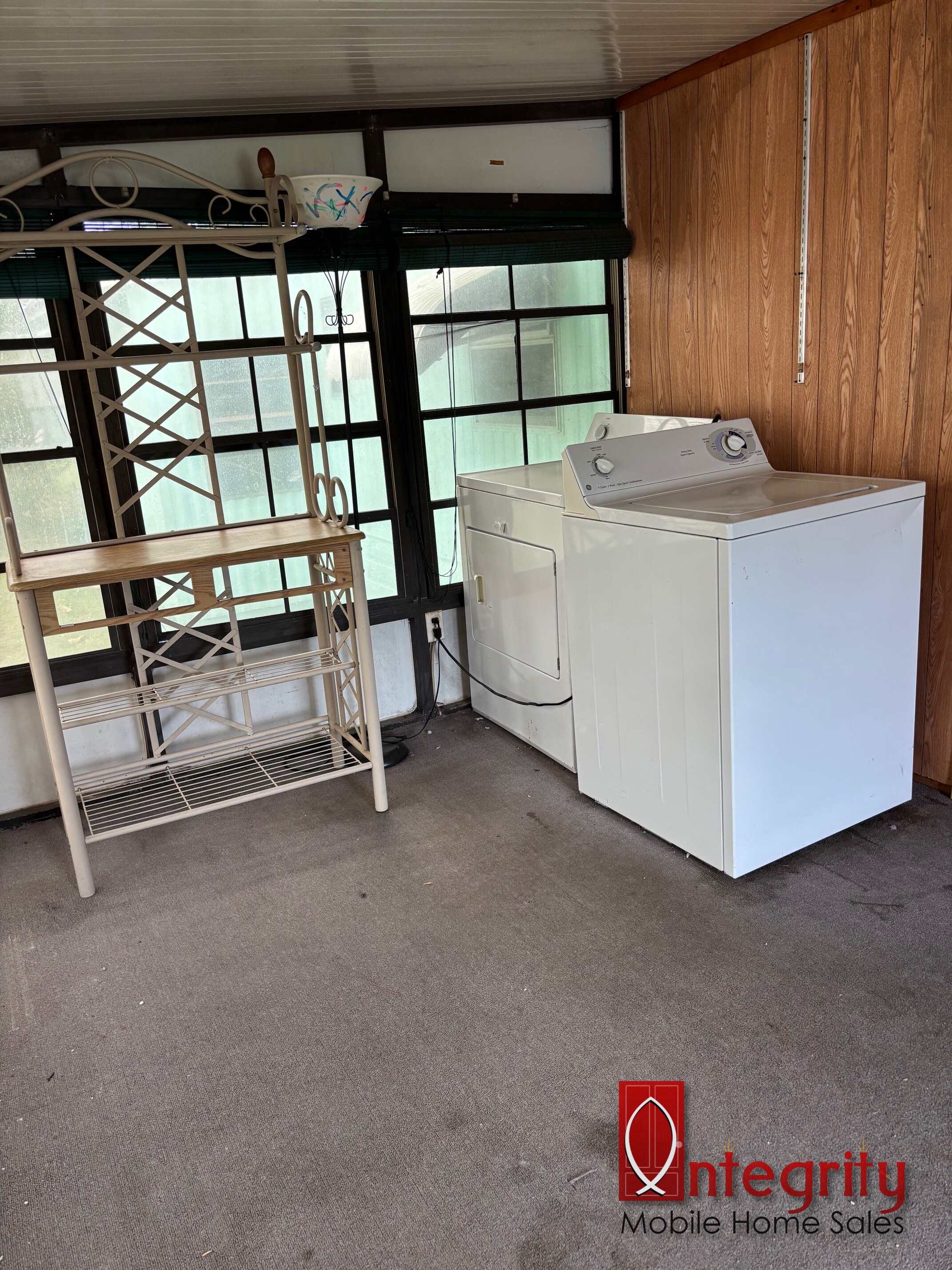 119 Theresa Dr, Melbourne, Florida 32934, 2 Bedrooms Bedrooms, ,2 BathroomsBathrooms,55-Plus Mobile Home,For Sale,Theresa Dr,4446