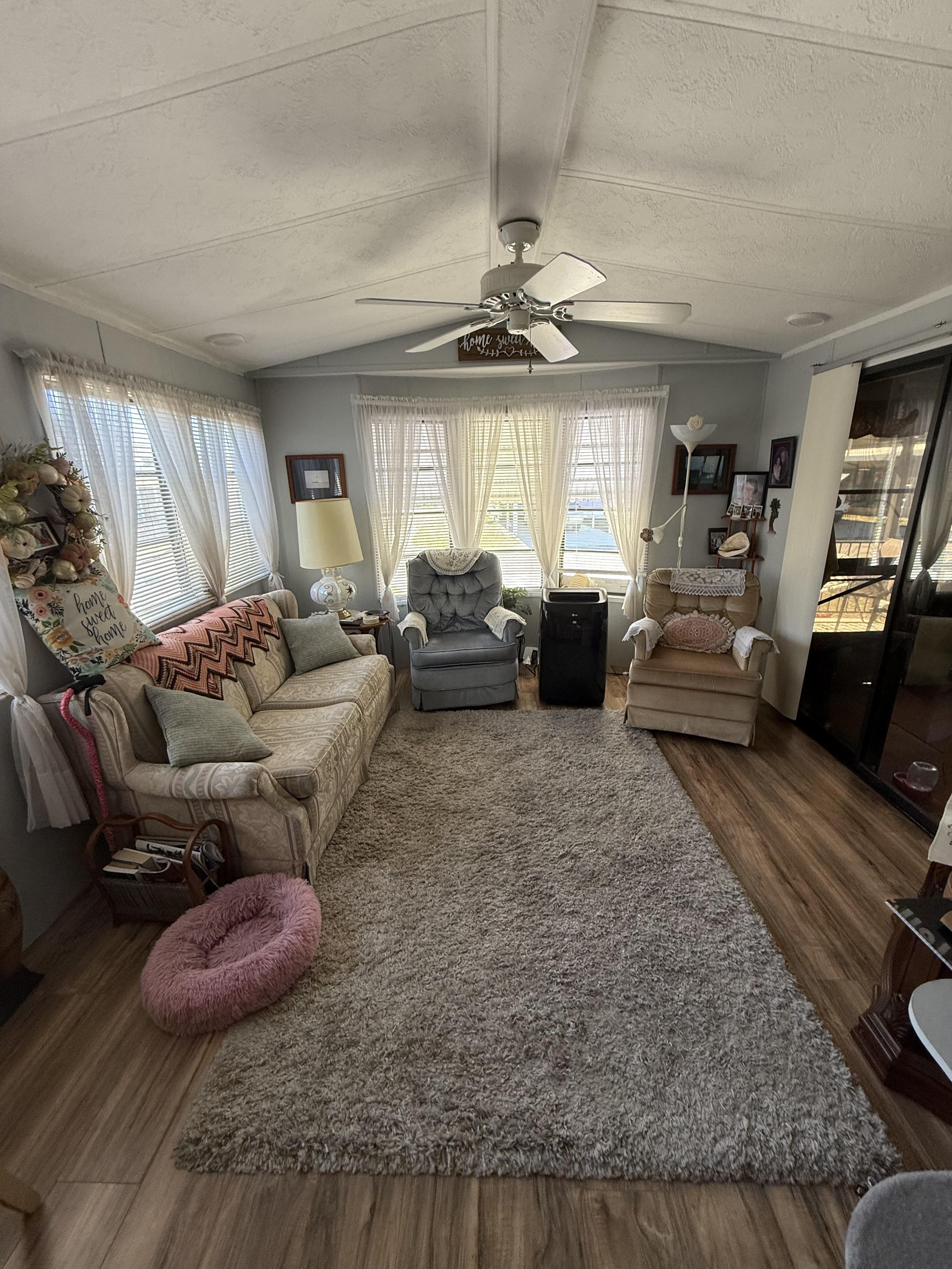 3331 Gall Blvd, Lot 216, Zephyrhills, Florida 33541, 1 Bedroom Bedrooms, ,1 BathroomBathrooms,55-Plus Mobile Home,For Sale,Gall Blvd, Lot 216,4449