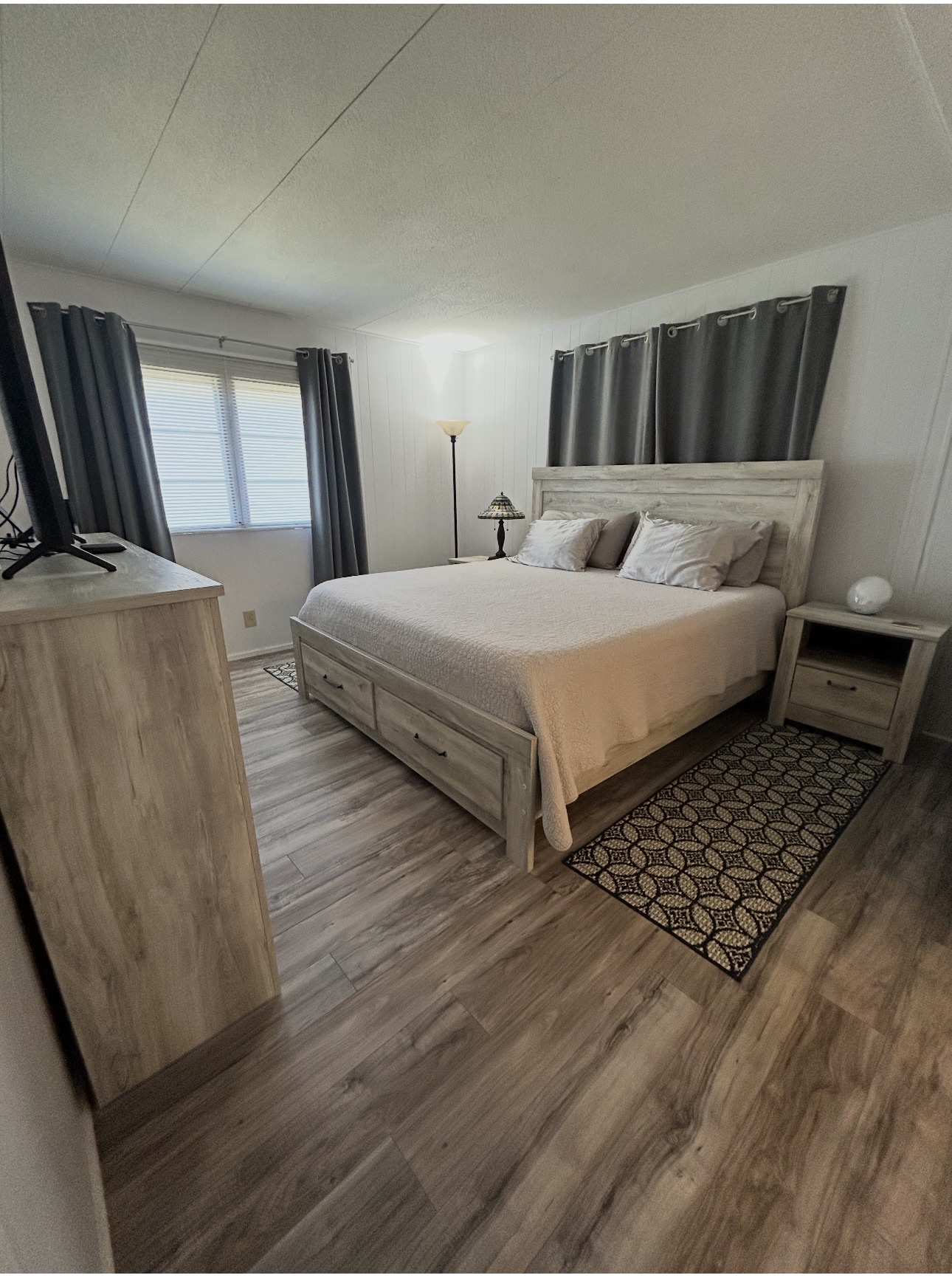 3600 Aachen St, Sarasota, Florida 34234, 2 Bedrooms Bedrooms, ,2 BathroomsBathrooms,55-Plus Mobile Home,For Sale,Aachen St,4453