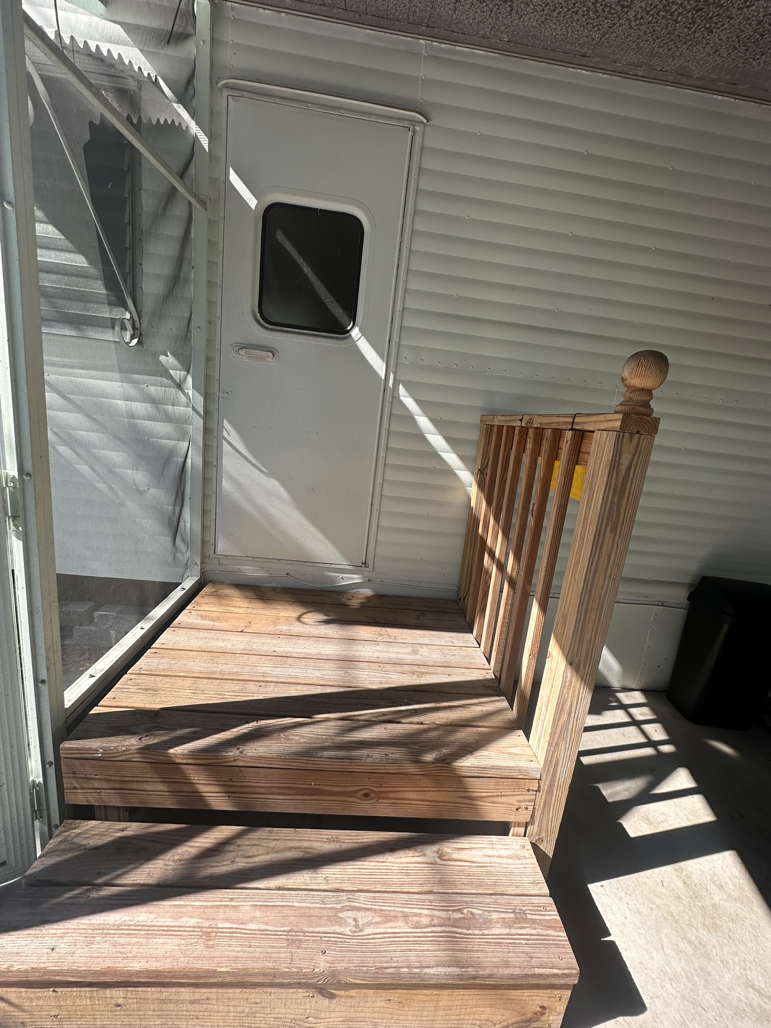 5015 Seminole Blvd, Lot 111, St Petersburg, Florida 33708, 1 Bedroom Bedrooms, ,1 BathroomBathrooms,55-Plus Mobile Home,For Sale,Seminole Blvd, Lot 111,4458