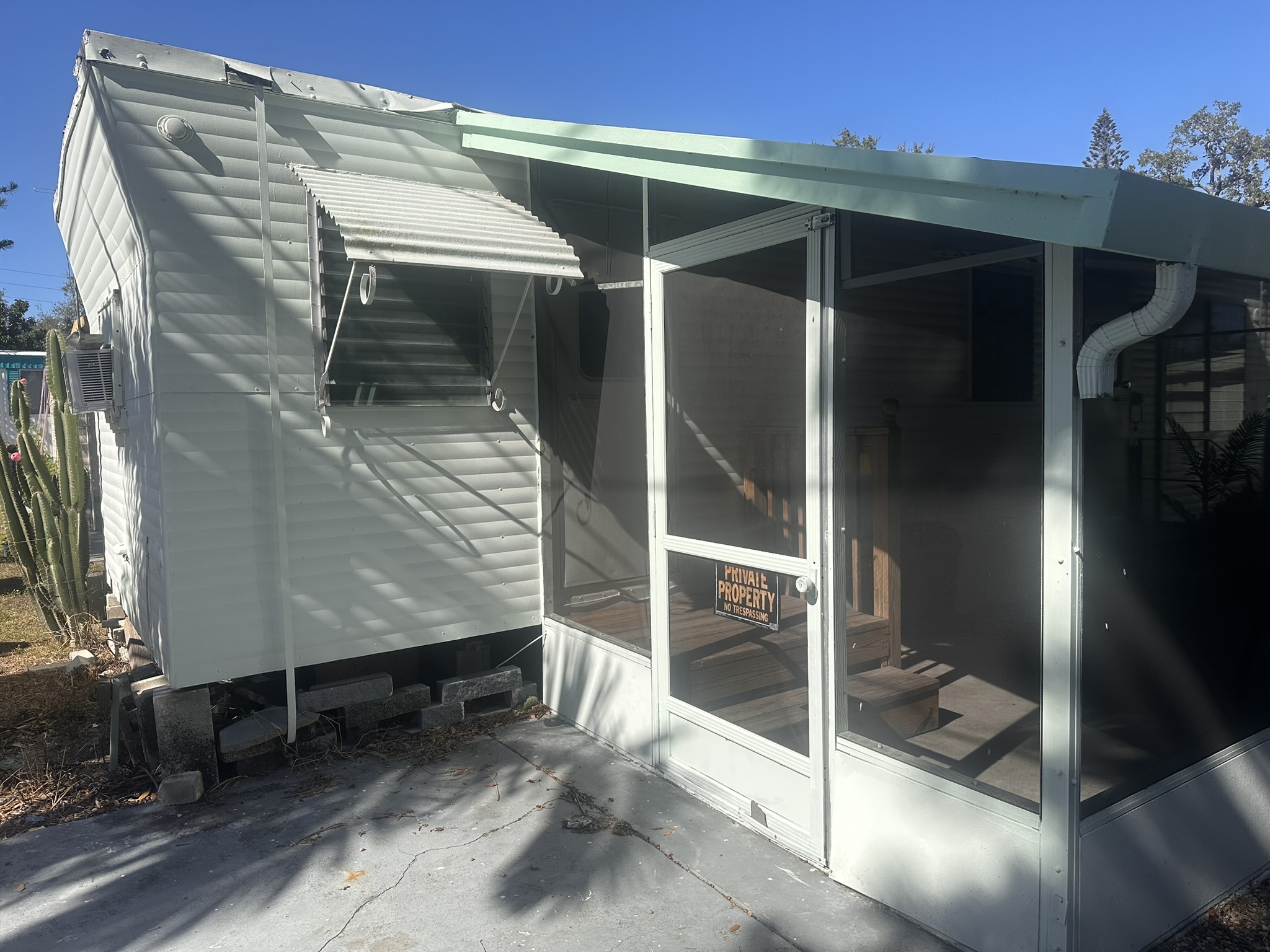 5015 Seminole Blvd, Lot 111, St Petersburg, Florida 33708, 1 Bedroom Bedrooms, ,1 BathroomBathrooms,55-Plus Mobile Home,For Sale,Seminole Blvd, Lot 111,4458