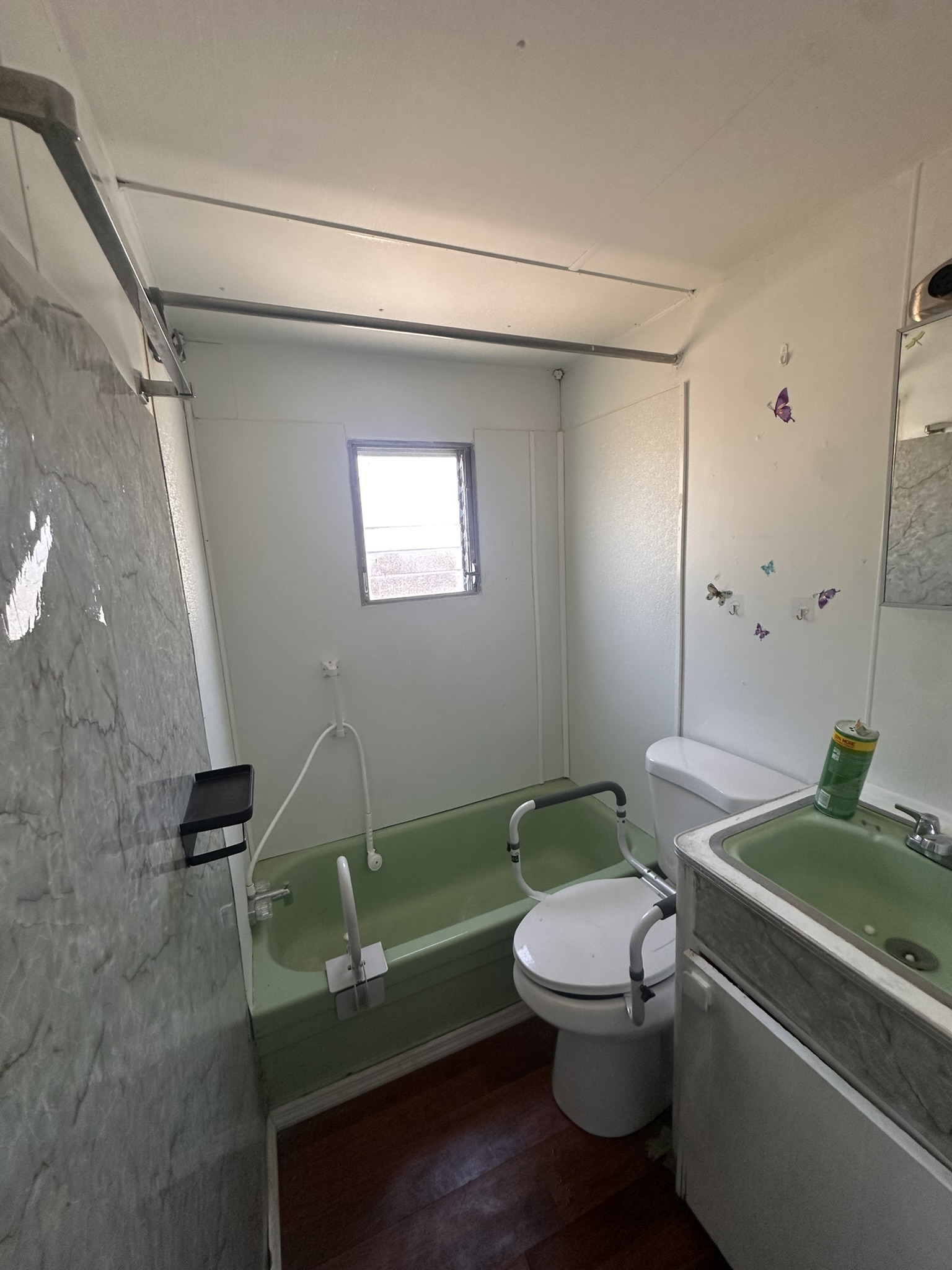 5015 Seminole Blvd, Lot 111, St Petersburg, Florida 33708, 1 Bedroom Bedrooms, ,1 BathroomBathrooms,55-Plus Mobile Home,For Sale,Seminole Blvd, Lot 111,4458