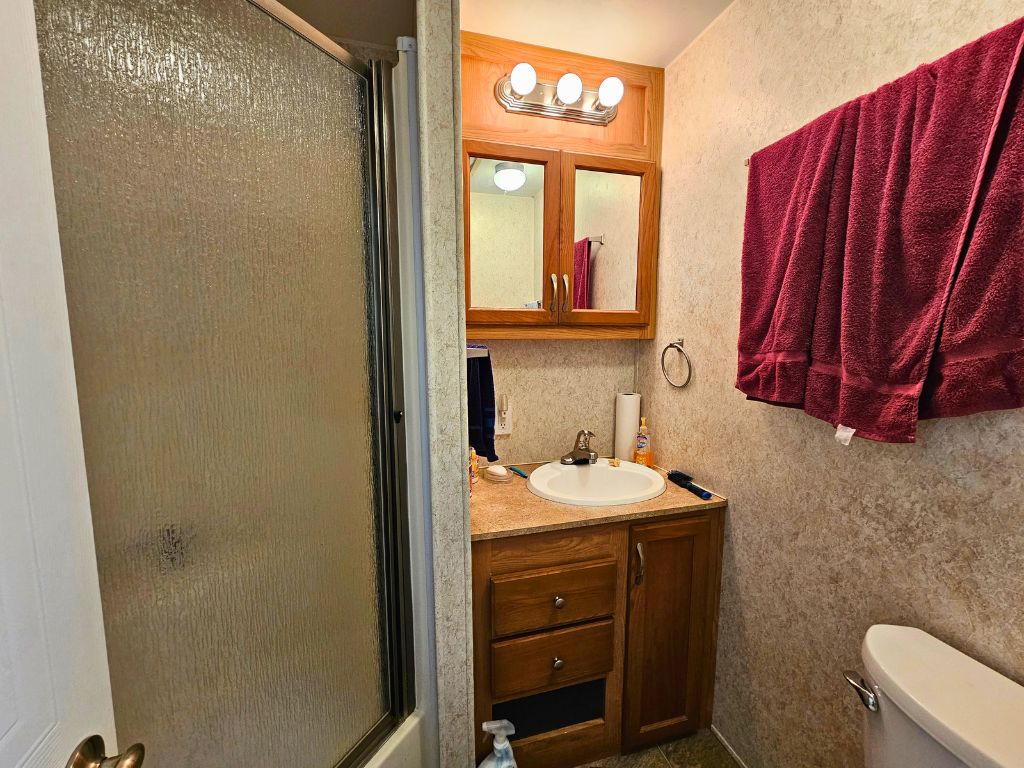 1410 Utah Ave, Frostproof, Florida 33843, 2 Bedrooms Bedrooms, ,1 BathroomBathrooms,55-Plus Mobile Home,For Sale,Utah Ave,4460