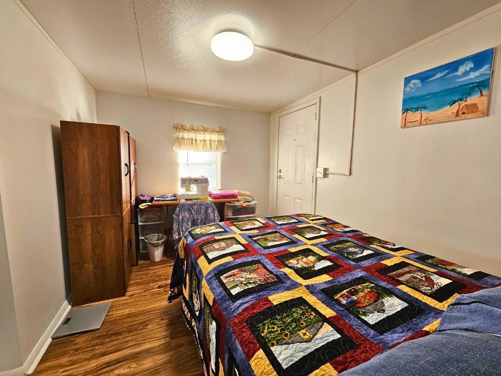 1410 Utah Ave, Frostproof, Florida 33843, 2 Bedrooms Bedrooms, ,1 BathroomBathrooms,55-Plus Mobile Home,For Sale,Utah Ave,4460