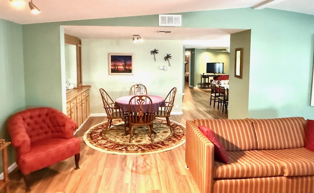 100 Hampton Rd, Lot 102, Clearwater, Florida 33759, 2 Bedrooms Bedrooms, ,2 BathroomsBathrooms,55-Plus Mobile Home,For Sale,Hampton Rd, Lot 102,4467