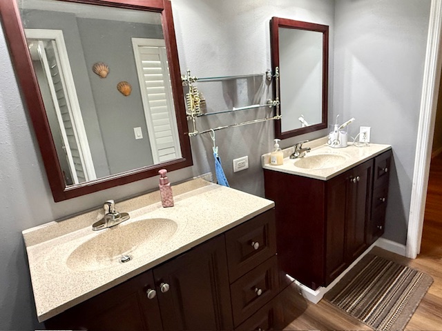 100 Hampton Rd, Lot 102, Clearwater, Florida 33759, 2 Bedrooms Bedrooms, ,2 BathroomsBathrooms,55-Plus Mobile Home,For Sale,Hampton Rd, Lot 102,4467