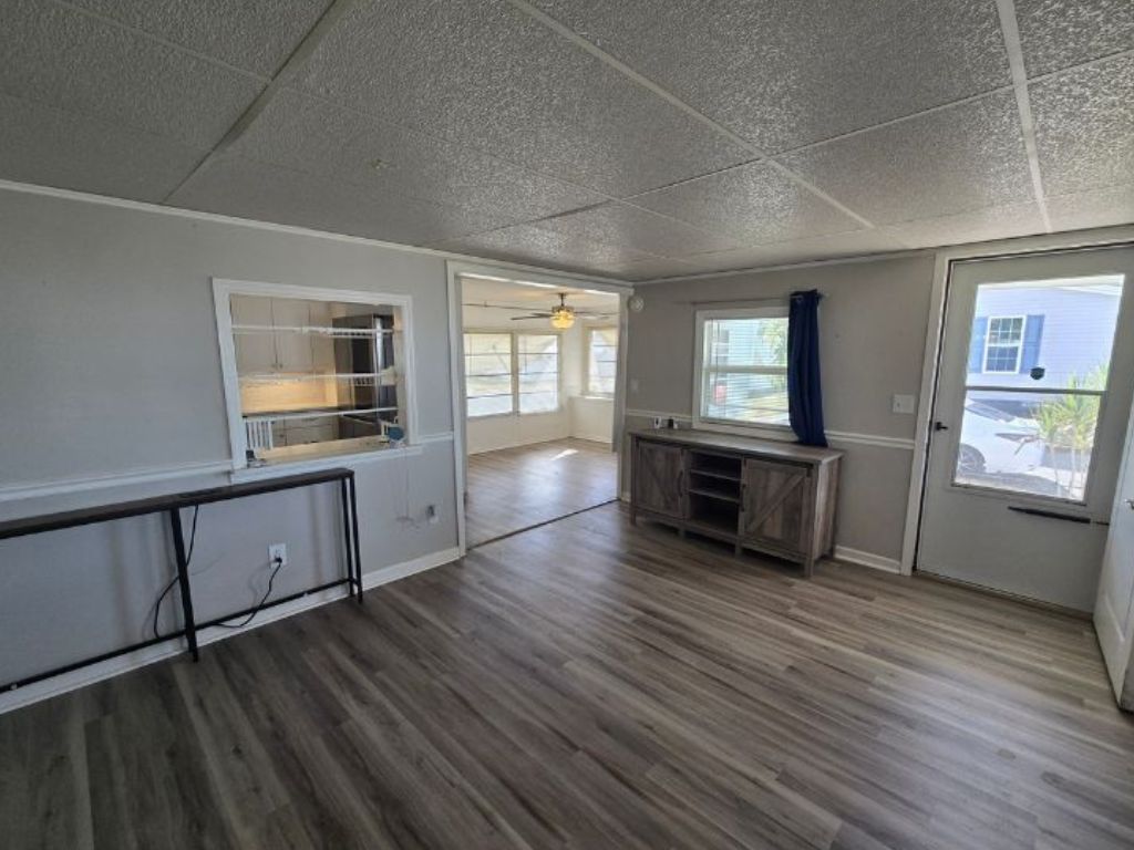 3701 14th St W, Lot 88, Bradenton, Florida 34205, 2 Bedrooms Bedrooms, ,2 BathroomsBathrooms,55-Plus Mobile Home,For Sale,14th St W, Lot 88,4488