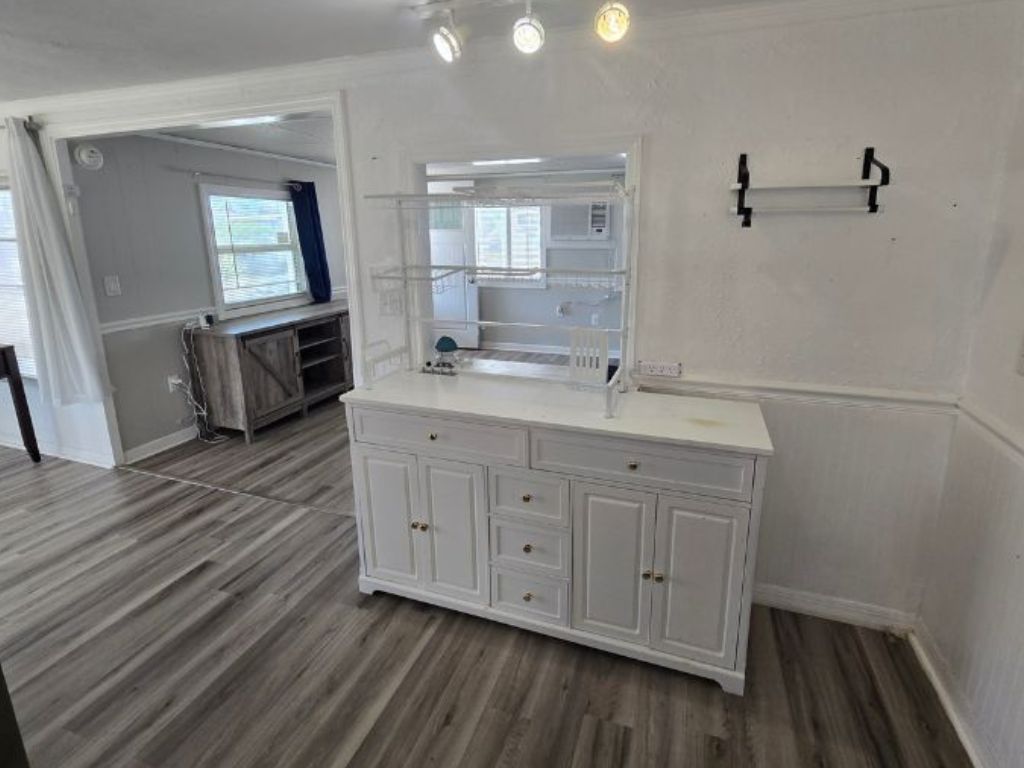 3701 14th St W, Lot 88, Bradenton, Florida 34205, 2 Bedrooms Bedrooms, ,2 BathroomsBathrooms,55-Plus Mobile Home,For Sale,14th St W, Lot 88,4488