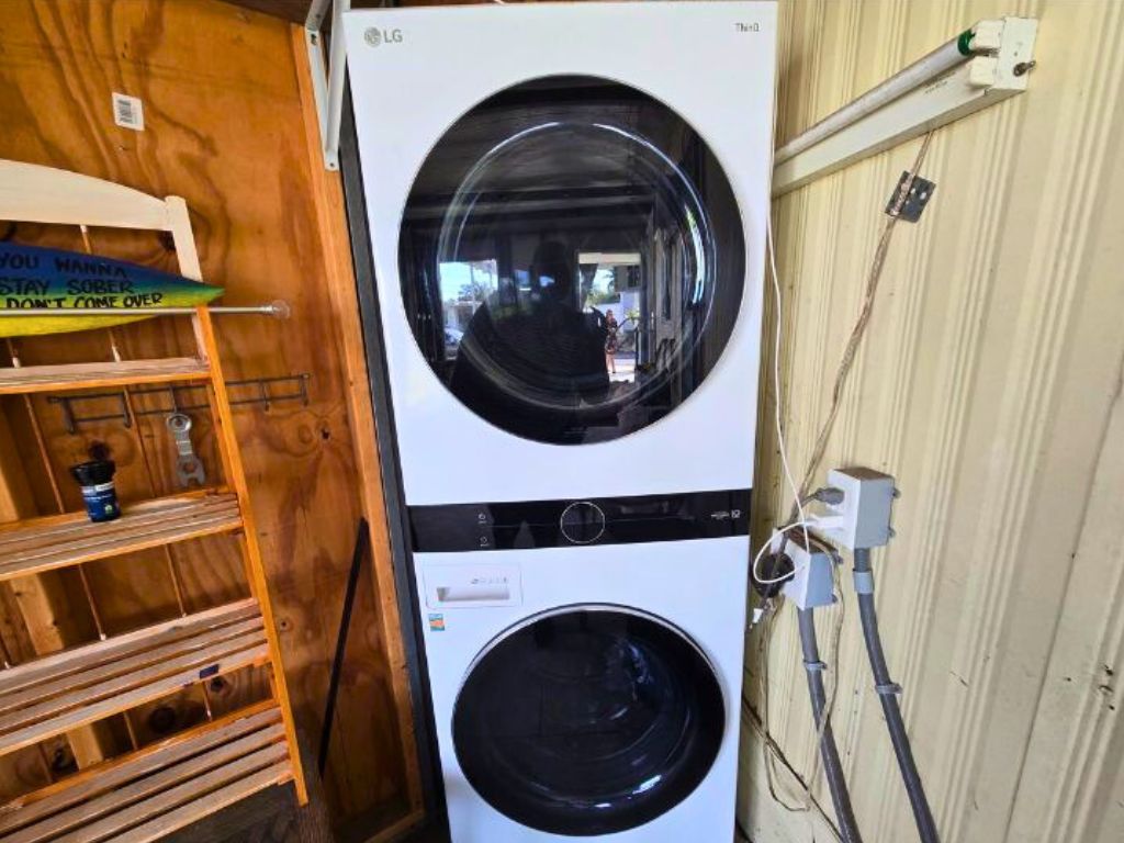 3701 14th St W, Lot 88, Bradenton, Florida 34205, 2 Bedrooms Bedrooms, ,2 BathroomsBathrooms,55-Plus Mobile Home,For Sale,14th St W, Lot 88,4488