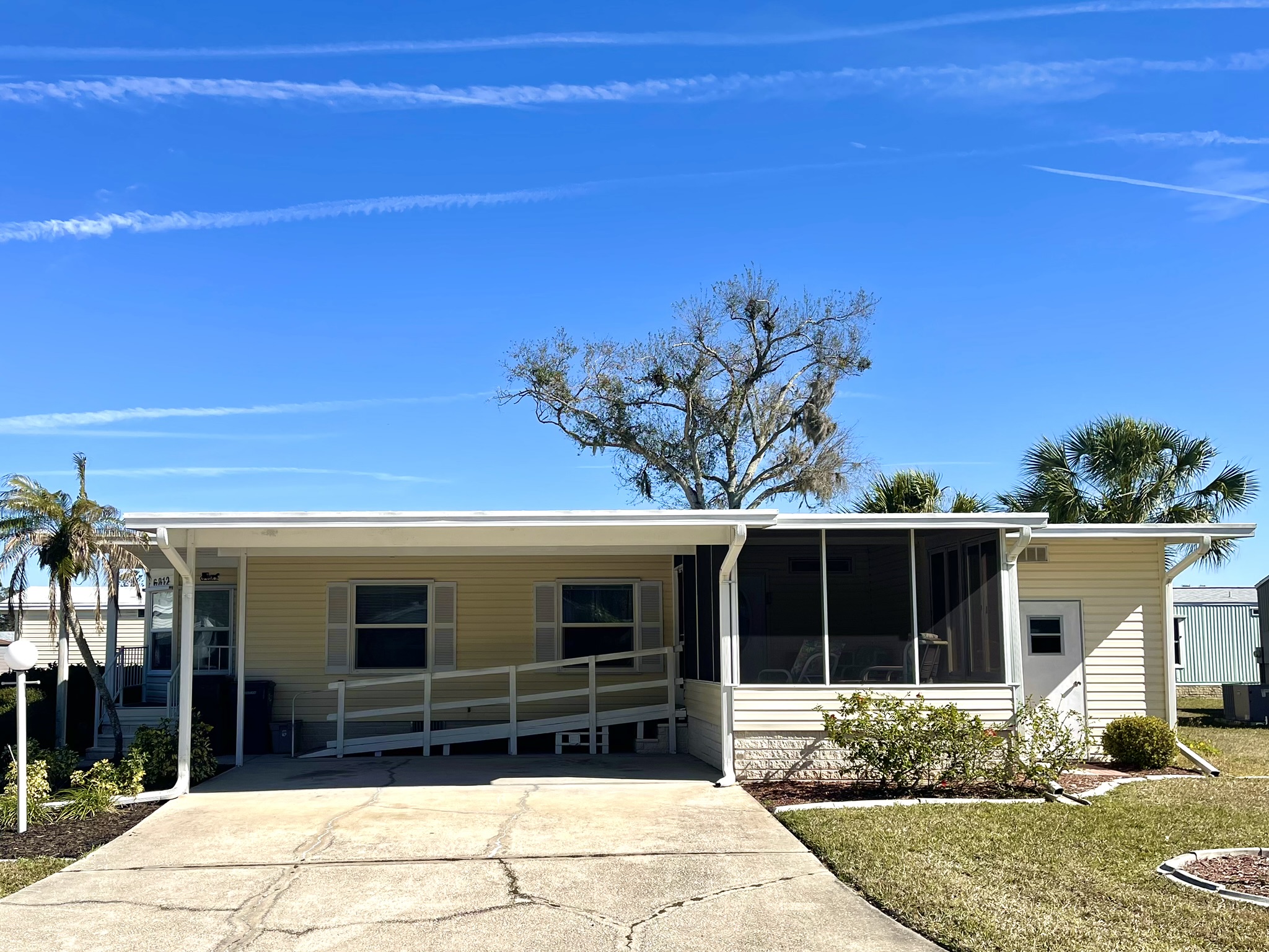 6812 Coconut Grove Circle, Ellenton, Florida 34222, 2 Bedrooms Bedrooms, ,2 BathroomsBathrooms,55-Plus Mobile Home,For Sale,Coconut Grove Circle,4503