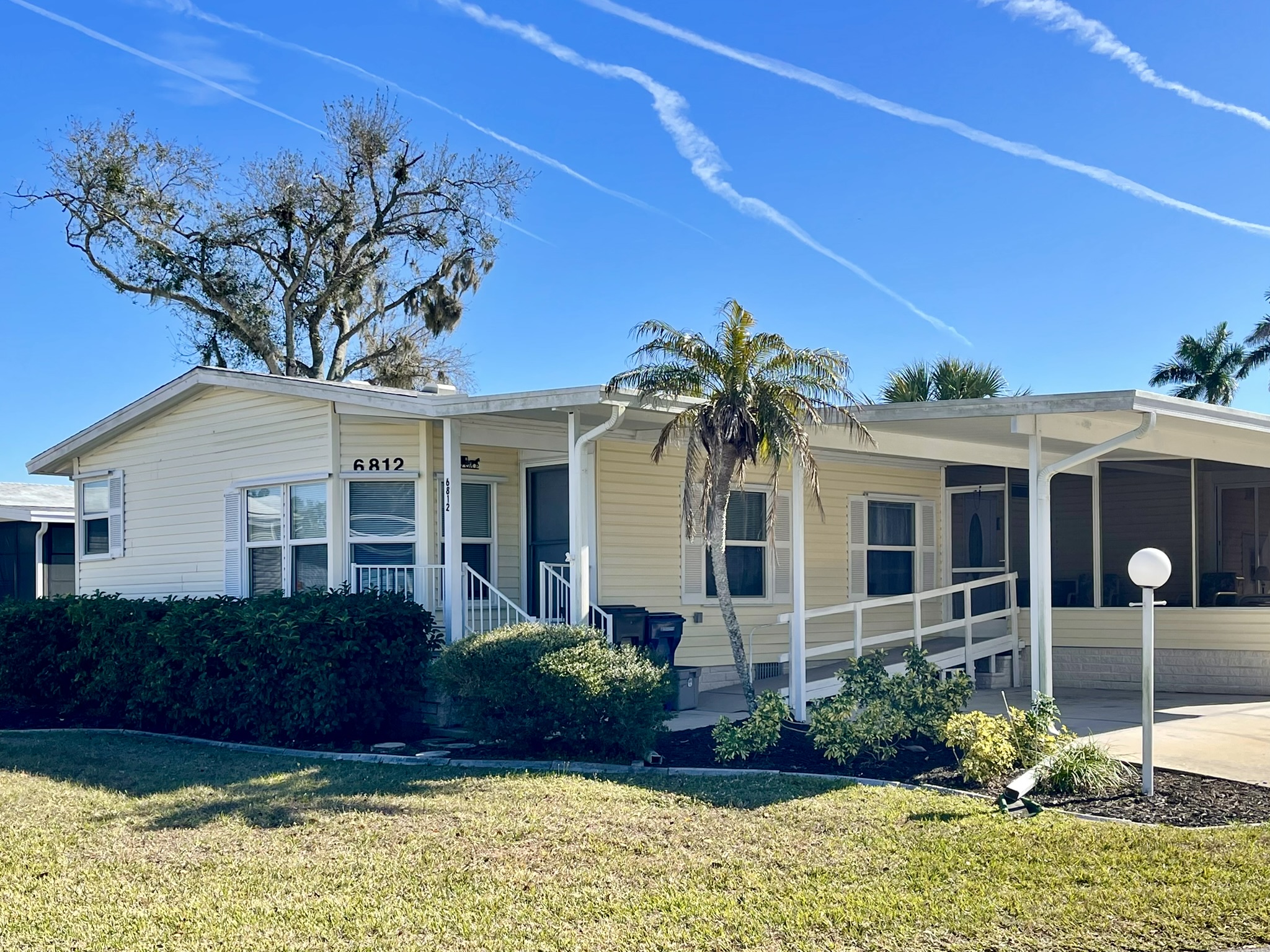 6812 Coconut Grove Circle, Ellenton, Florida 34222, 2 Bedrooms Bedrooms, ,2 BathroomsBathrooms,55-Plus Mobile Home,For Sale,Coconut Grove Circle,4503