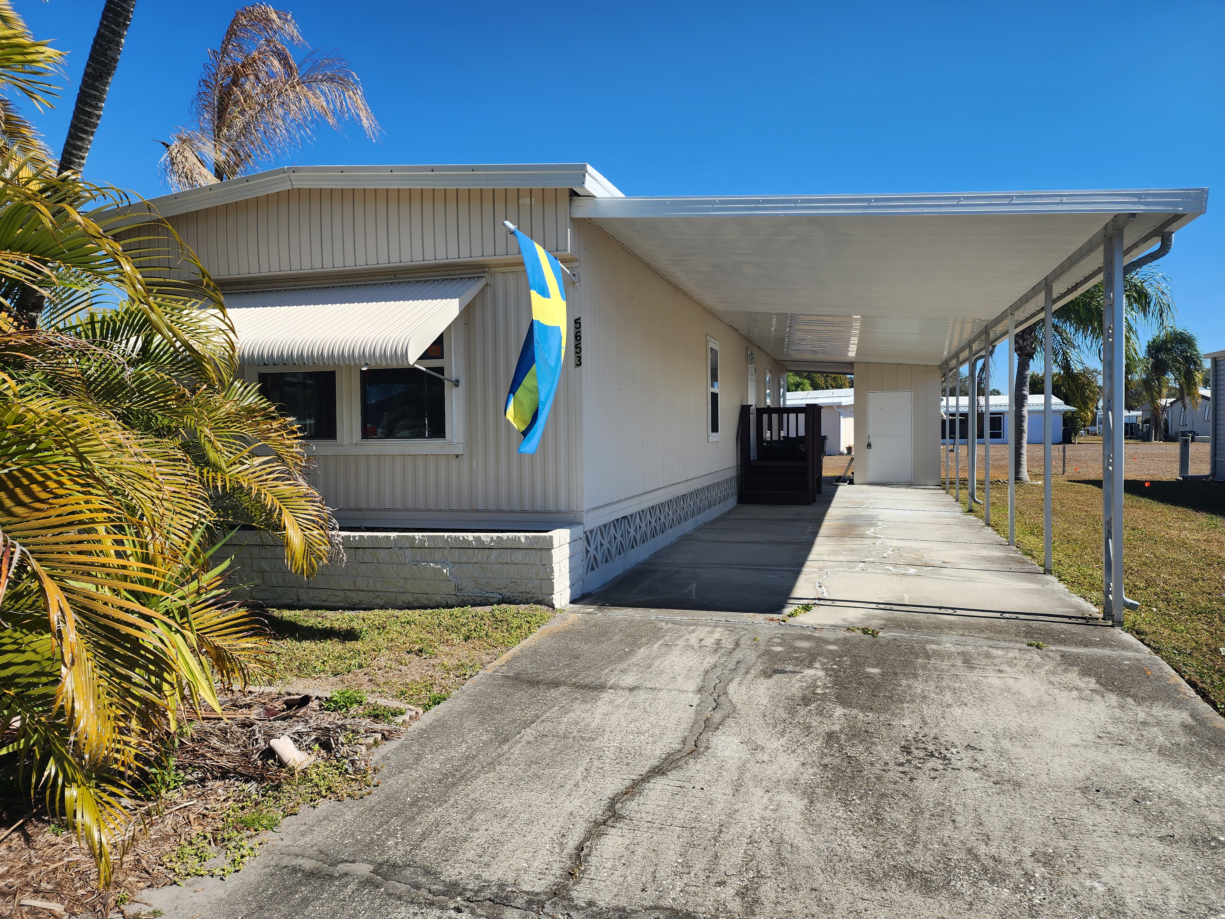 5653 Whistling Tree Lane, Bradenton, Florida 34203, 2 Bedrooms Bedrooms, ,1 BathroomBathrooms,55-Plus Mobile Home,For Sale,Whistling Tree Lane,4504