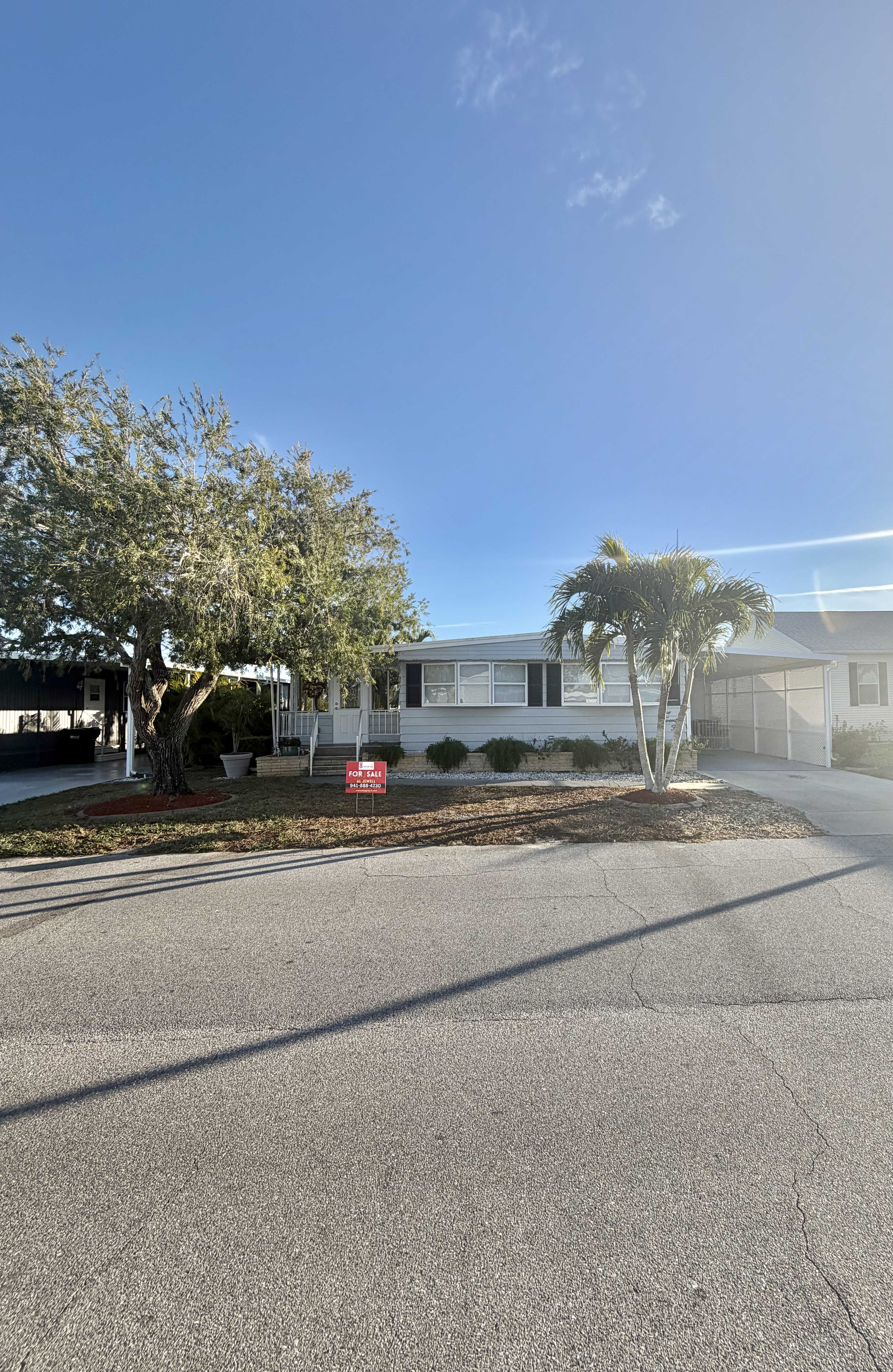 924 Zacapa Ave, Venice, Florida 34285, 2 Bedrooms Bedrooms, ,2 BathroomsBathrooms,55-Plus Mobile Home,For Sale,Zacapa Ave,4507