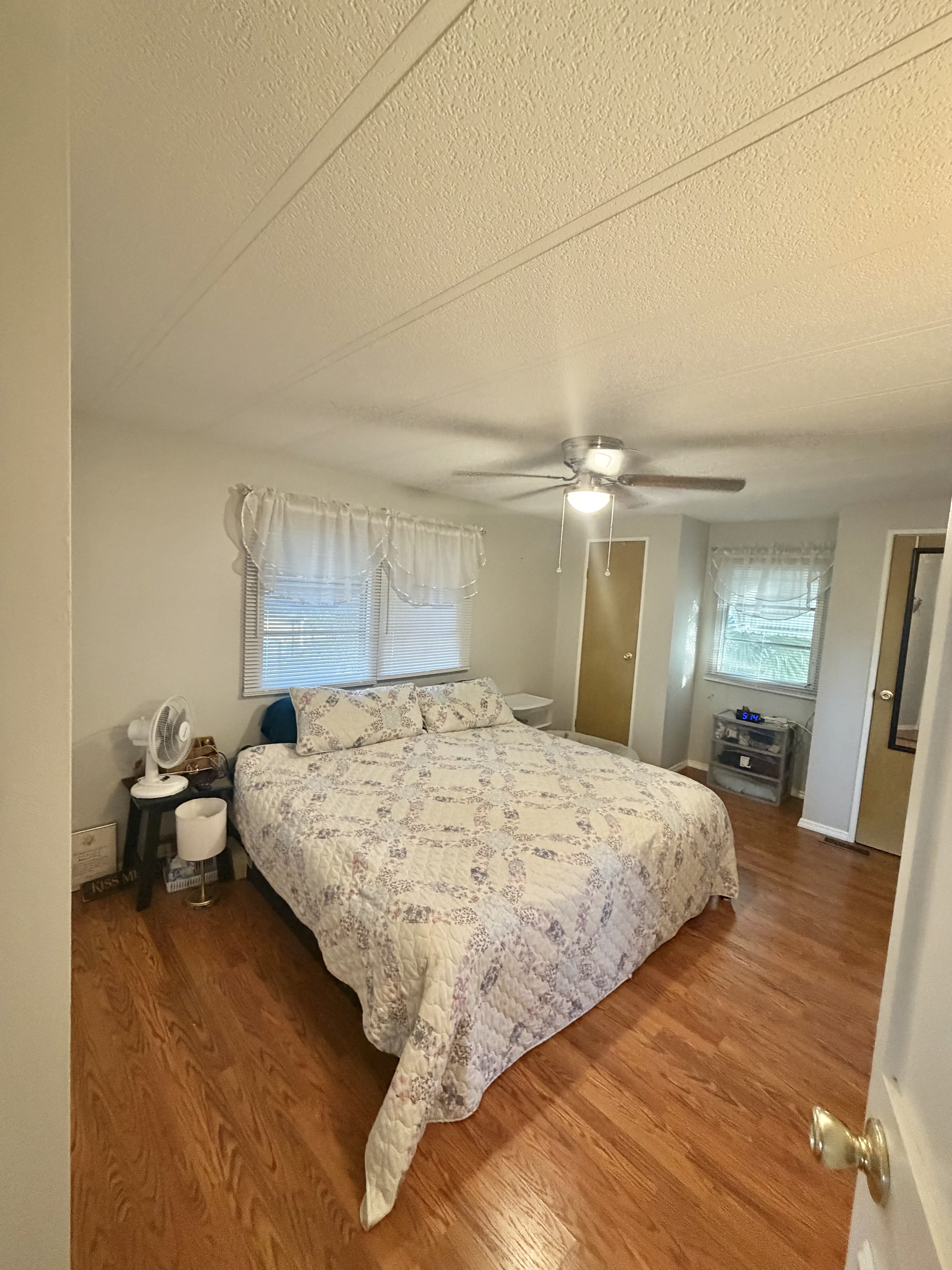 924 Zacapa Ave, Venice, Florida 34285, 2 Bedrooms Bedrooms, ,2 BathroomsBathrooms,55-Plus Mobile Home,For Sale,Zacapa Ave,4507