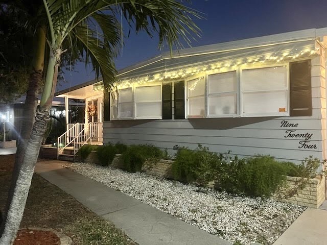 924 Zacapa Ave, Venice, Florida 34285, 2 Bedrooms Bedrooms, ,2 BathroomsBathrooms,55-Plus Mobile Home,For Sale,Zacapa Ave,4507