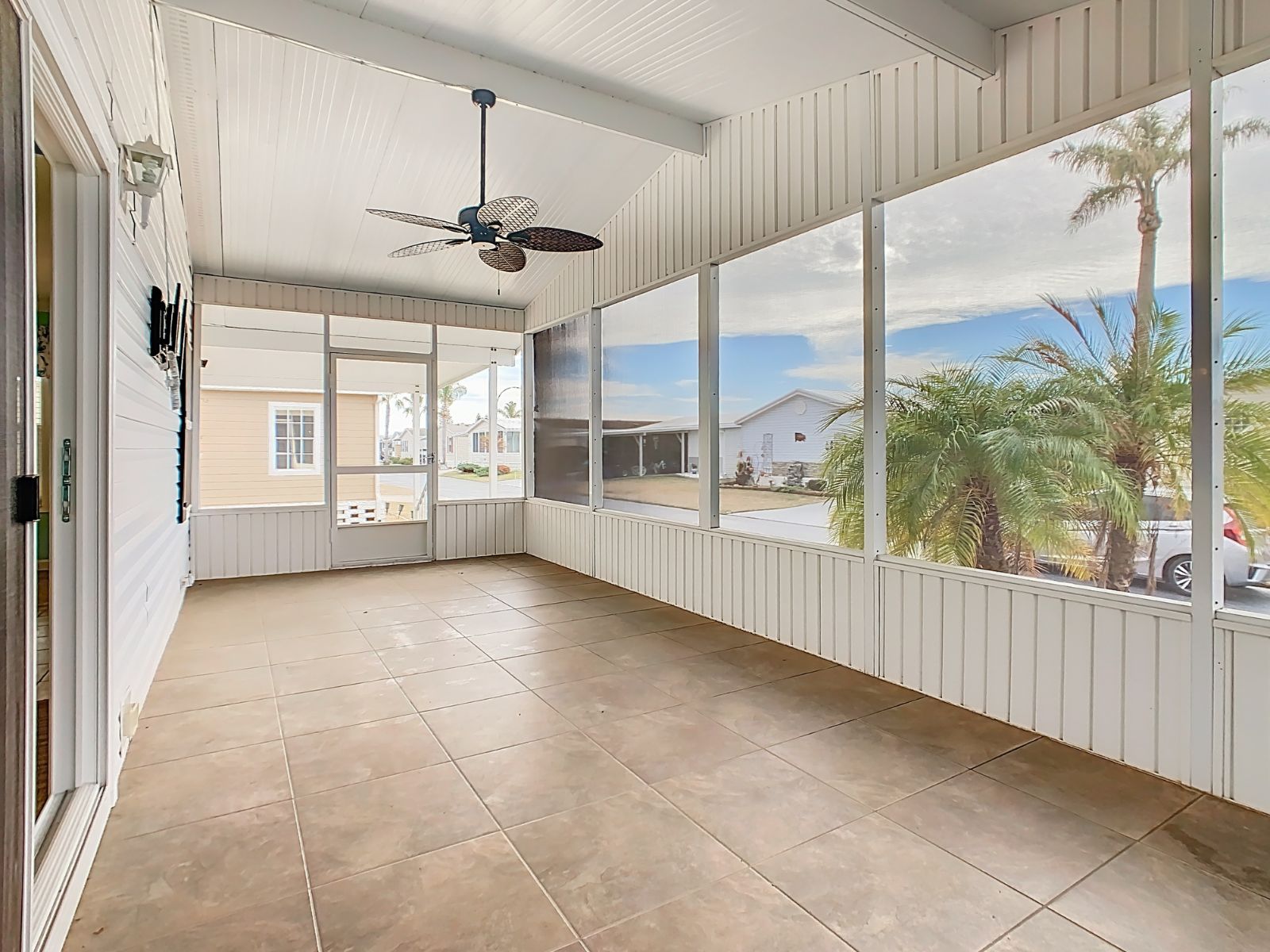 618 Sunset Circle, Frostproof, Florida 33843, 2 Bedrooms Bedrooms, ,2 BathroomsBathrooms,55-Plus Mobile Home,For Sale,Sunset Circle,4512